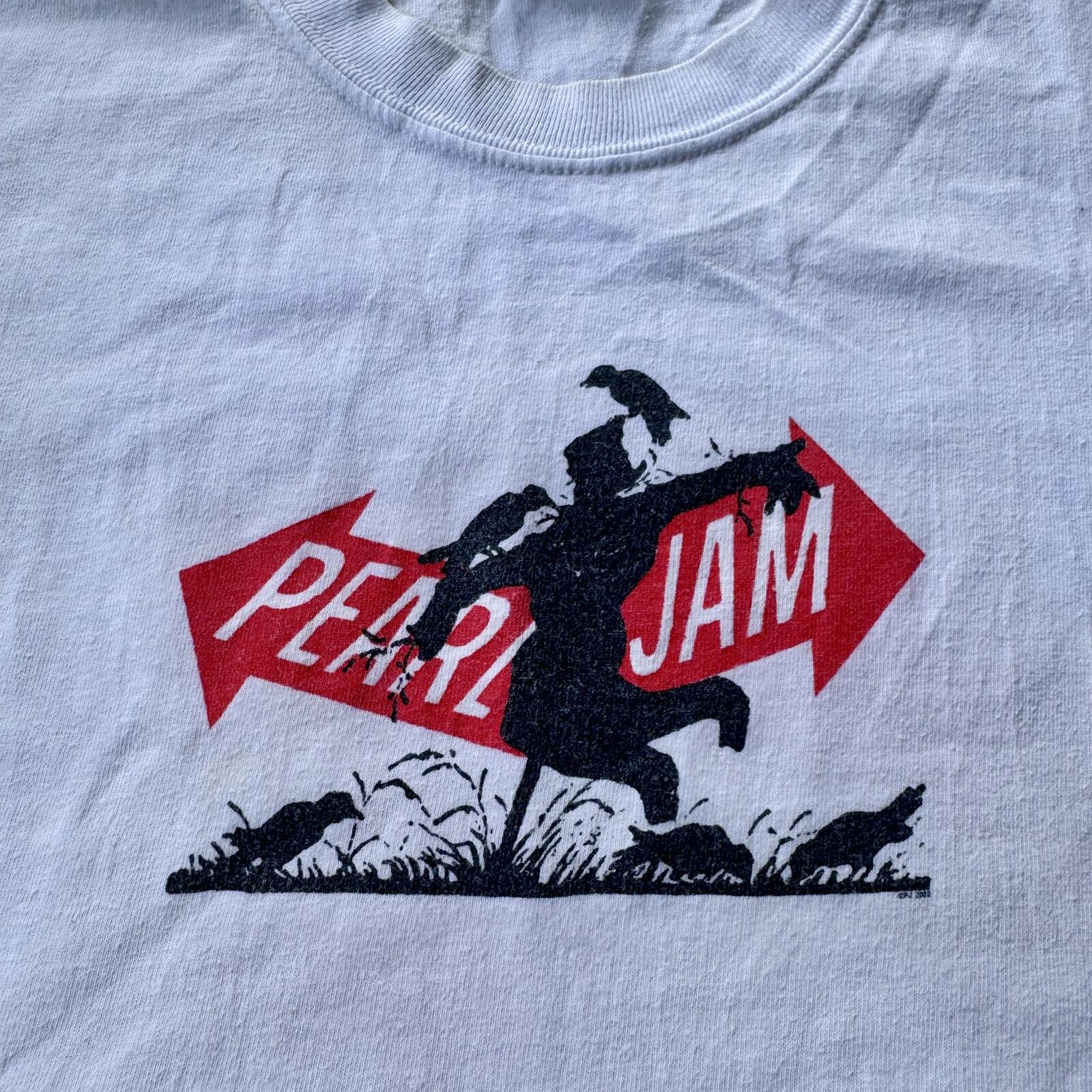 Pearl Jam Riot Act concert t-shirt 2003 tour grunge rock original stock size M gallery