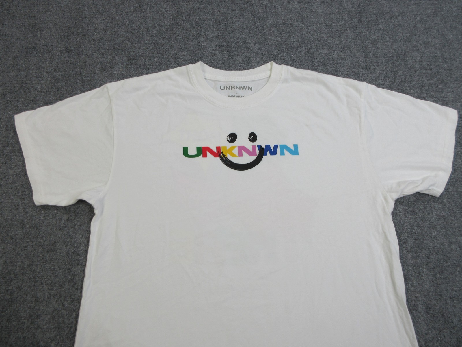 UNKNWN Shirt Mens Large Smiley Graphic Made USA Lebron James The Fight gallery