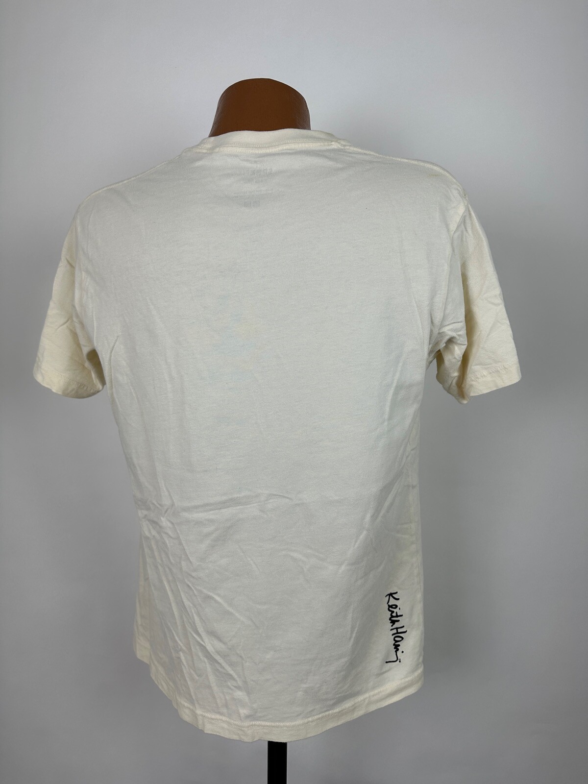 Keith Haring Uniqlo Shirt Medium Radiant Baby MoMa Museum of Fine Arts Edition gallery