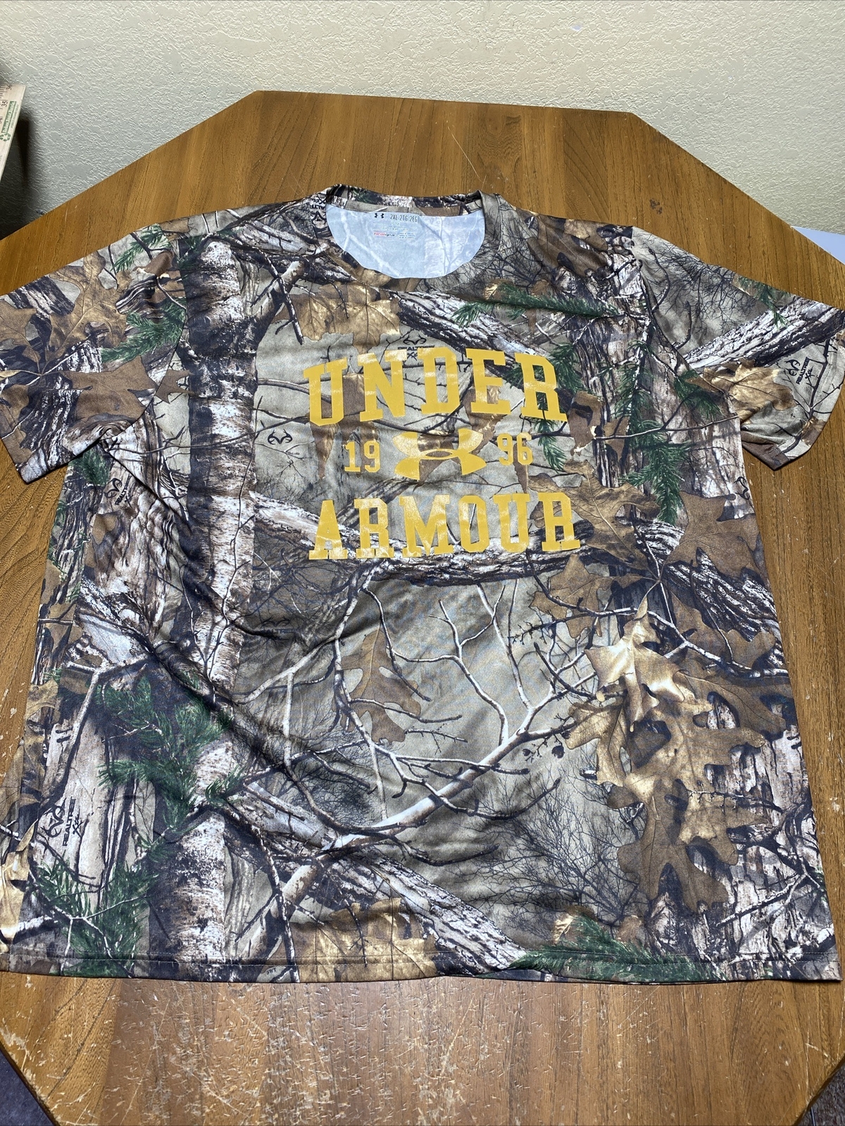 Under Armour Men’s Loose Heat Gear Realtree Xtra T Shirt XXL SPELL OUT gallery