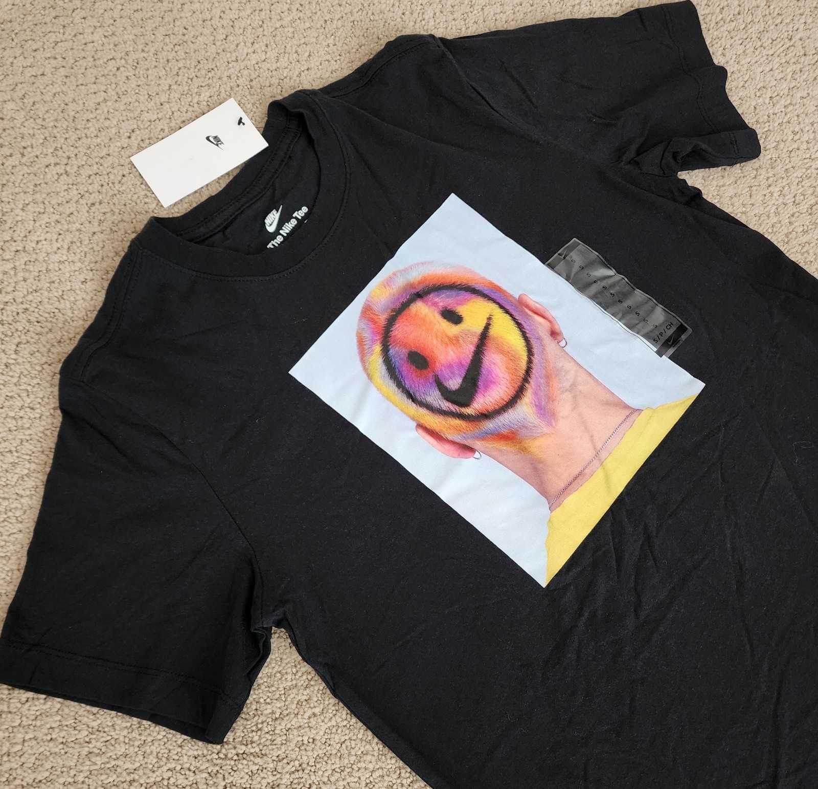 NEW Nike J. Balvin Have A Nice Day Black T-Shirt Men's Size: Small DQ1080-010 gallery
