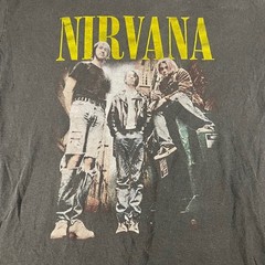 Nirvana Graphic T-Shirt Mens Medium Gray Band Tee Grunge Rock Music Retro Style