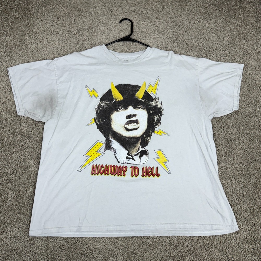 ACDC Shirt Mens Extra Large White Highway To Hell Angus Young Short Sleeve