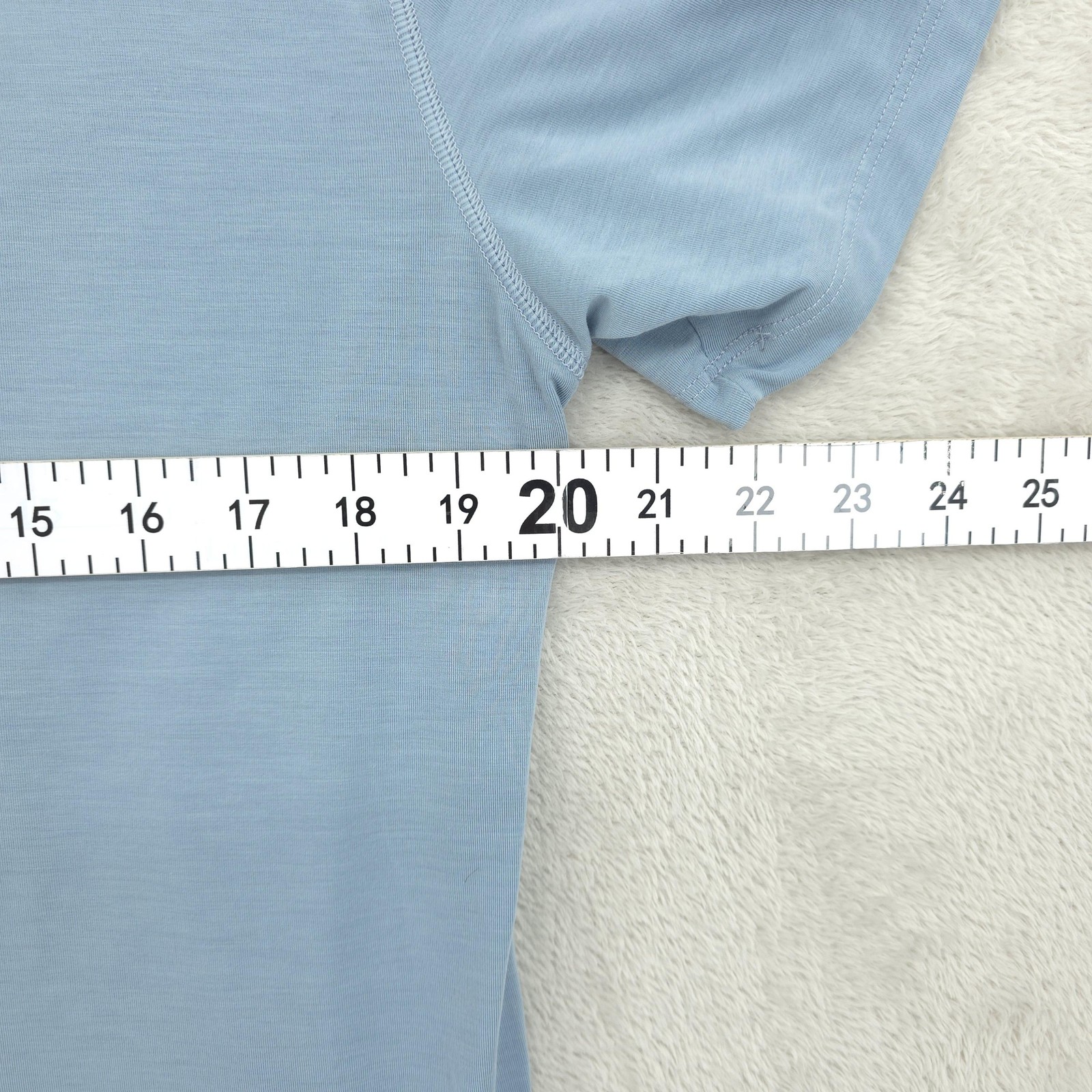 VRST Performance Shirt Mens Medium Blue Stretch Athletic Training Gym Tee gallery