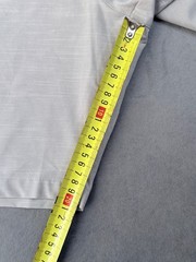 Oakley Regular Fit Shorts Men’s Size US 38 Beige Gray Tech Golf Walking Summer