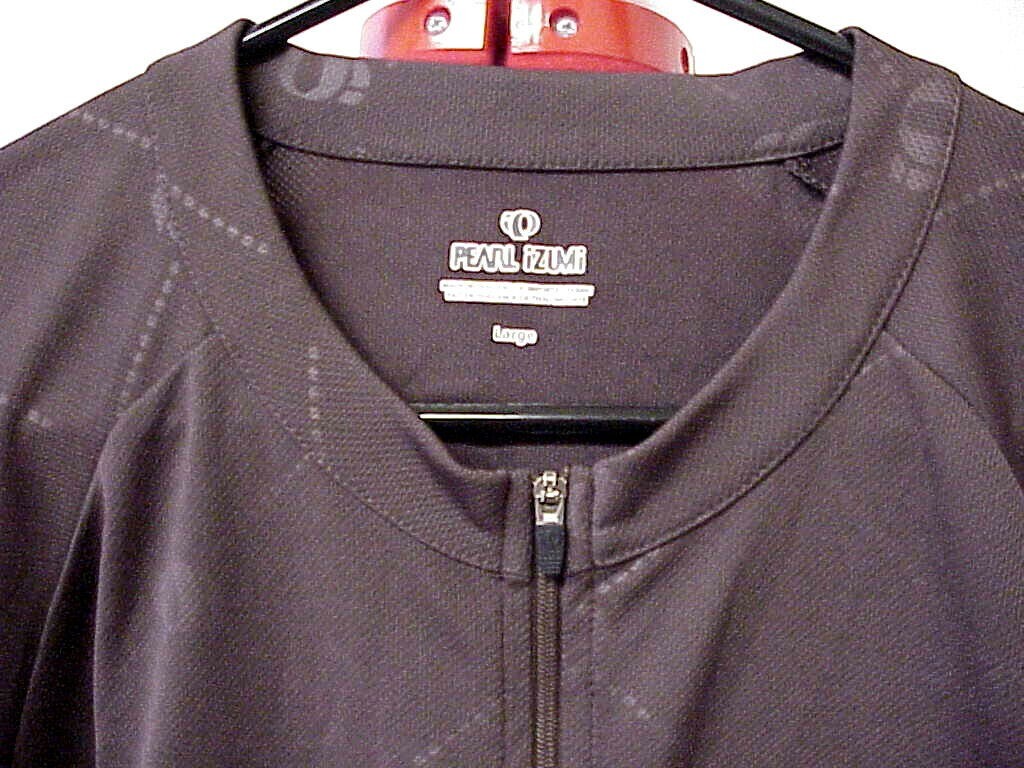 PEARL IZUMI HALF ZIPPER UP SHIRT LARGE BROWN PEARL IZUMI HALF ZIP T-SHIRT gallery