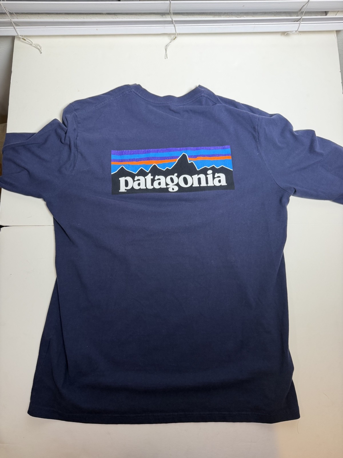 Patagonia Worn Wear Mens Long Sleeve T Shirt Blue Large Big Logo Cotton Tee gallery