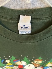 Peanuts Tag winter Scene Snoopy Charlie Brown Lucy Linus Sz M T Shirt