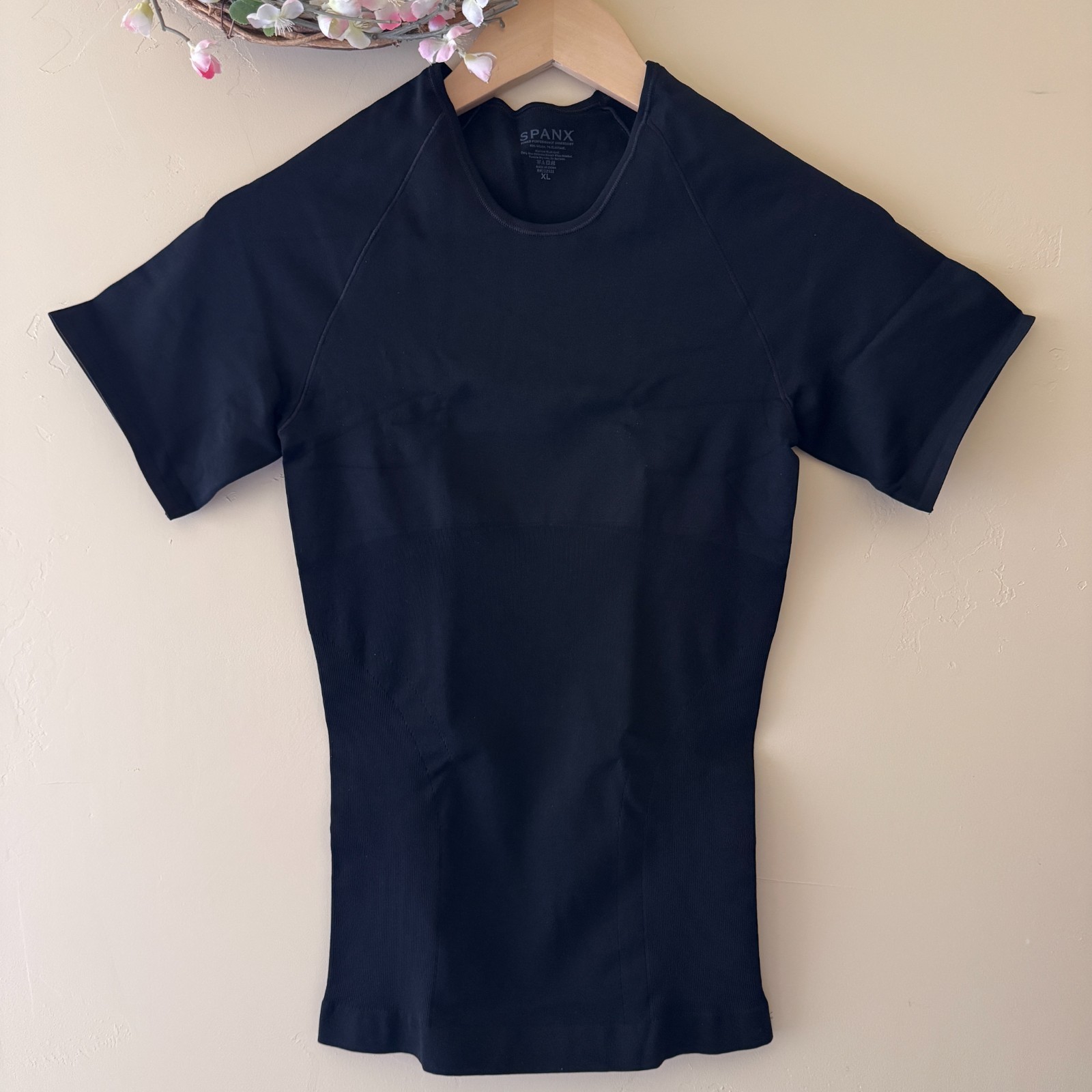 SPANX Men's Zoned Performance Black Crew Neck Under Shirt size XL (46-48) NWOT gallery