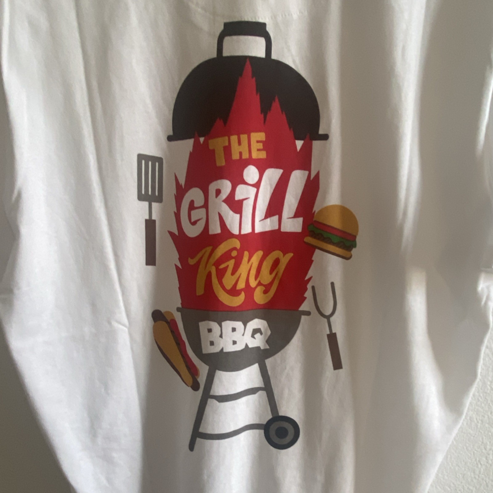 NWT $81 Common People Men's T-Shirt Size L White BBQ King Graphic 100% Cotton gallery