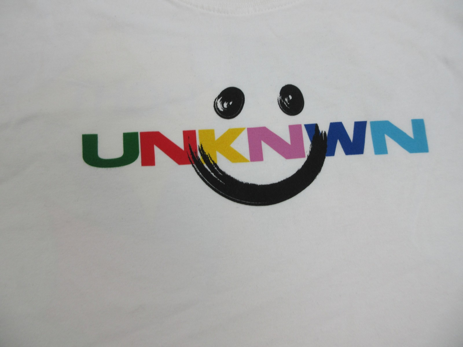 UNKNWN Shirt Mens Large Smiley Graphic Made USA Lebron James The Fight gallery