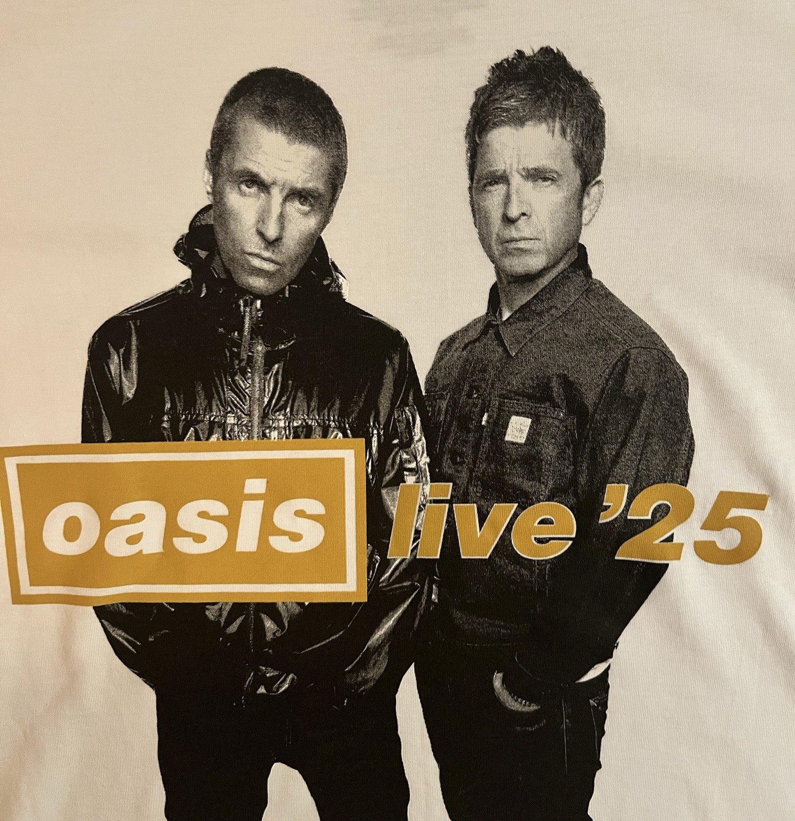 Oasis Live 25 World Tour T Shirt NWT Adult Size S-Official Merch Bag Included gallery