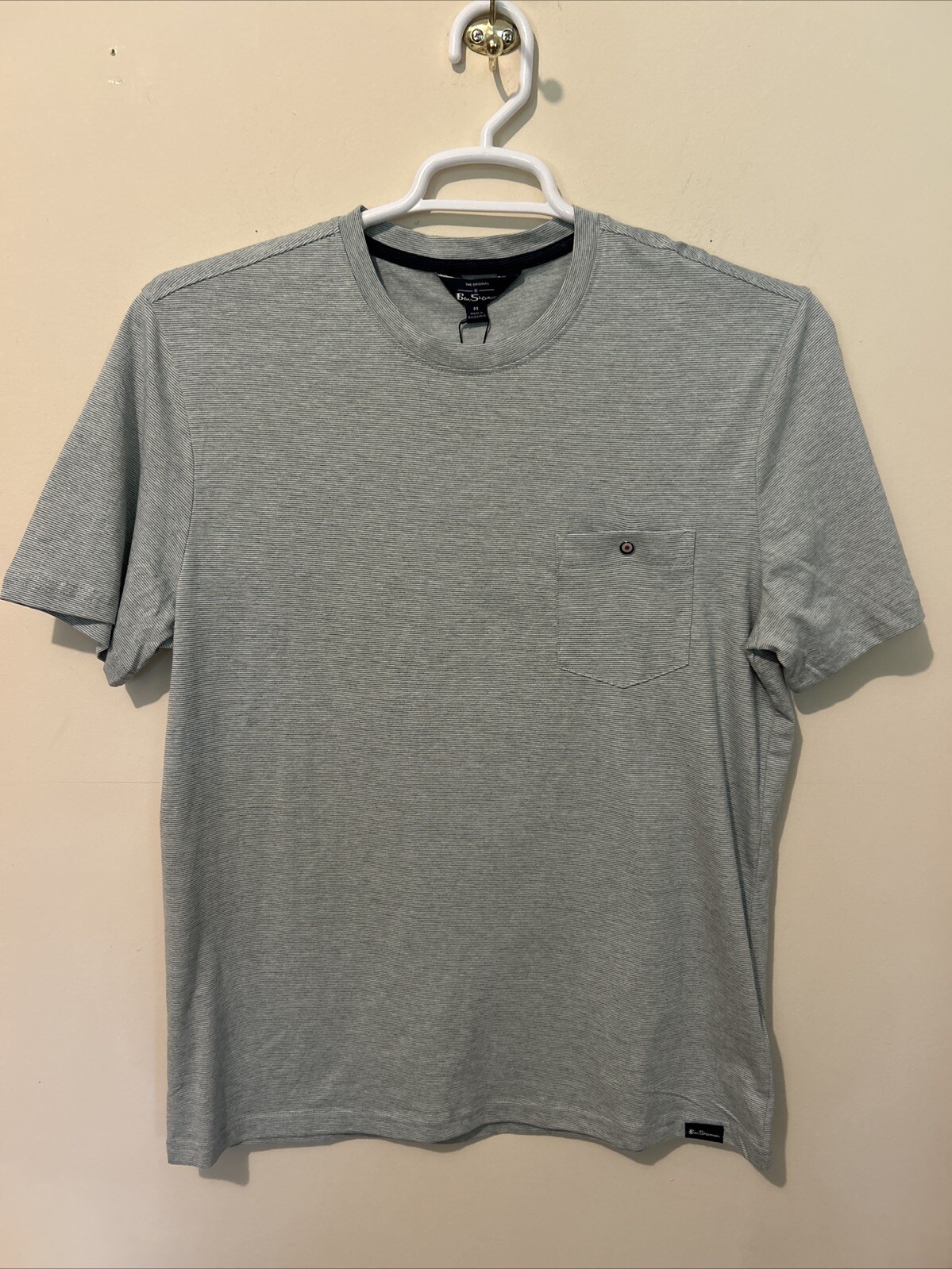 NWT Ben Sherman T-shirt Men’s Medium Short Sleeve Logo Athleisure Pocket Casual gallery
