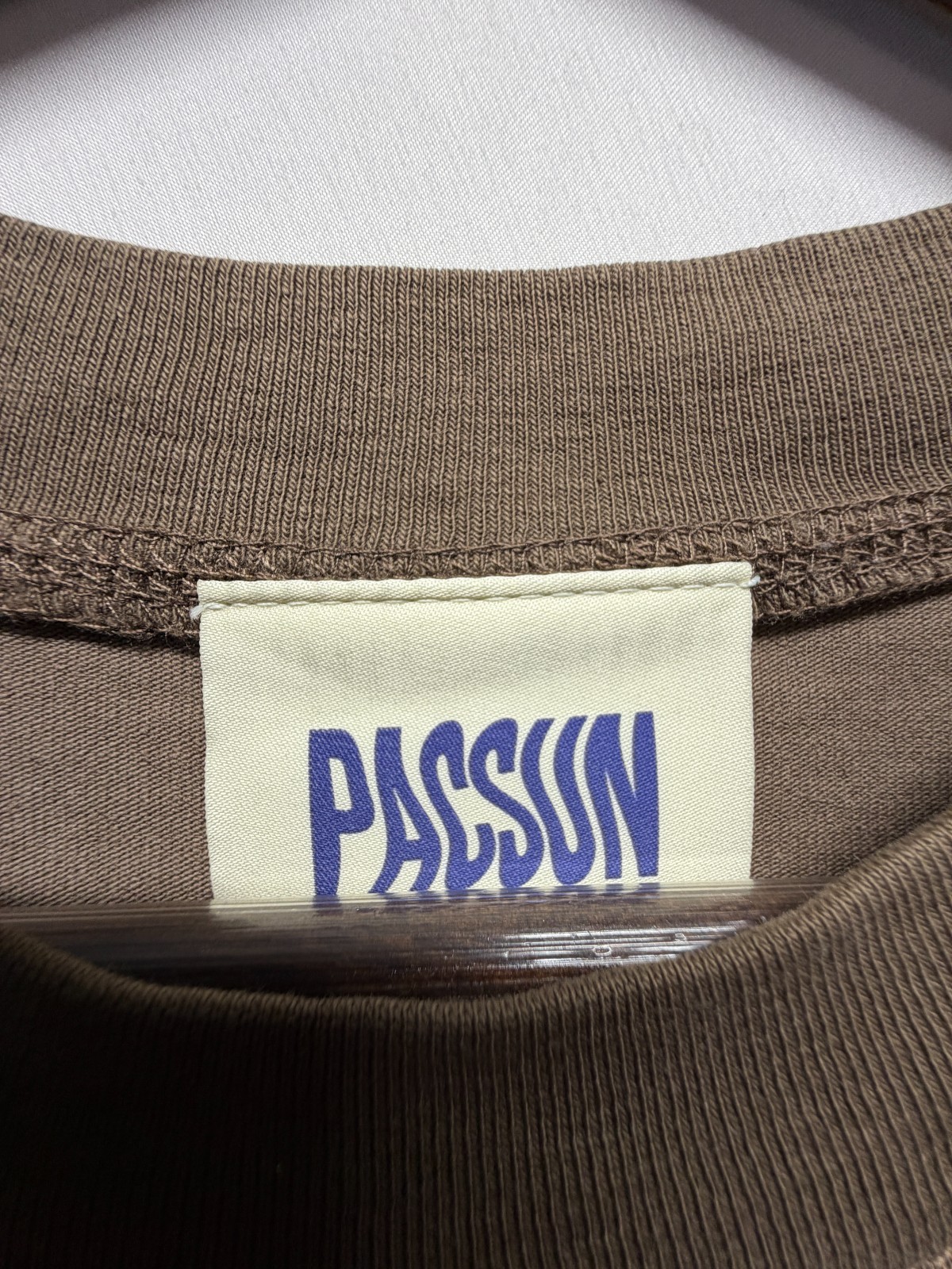 PacSun Design Studio T-Shirt Mens Medium Brown Text Graphic Back Everyday Wear gallery