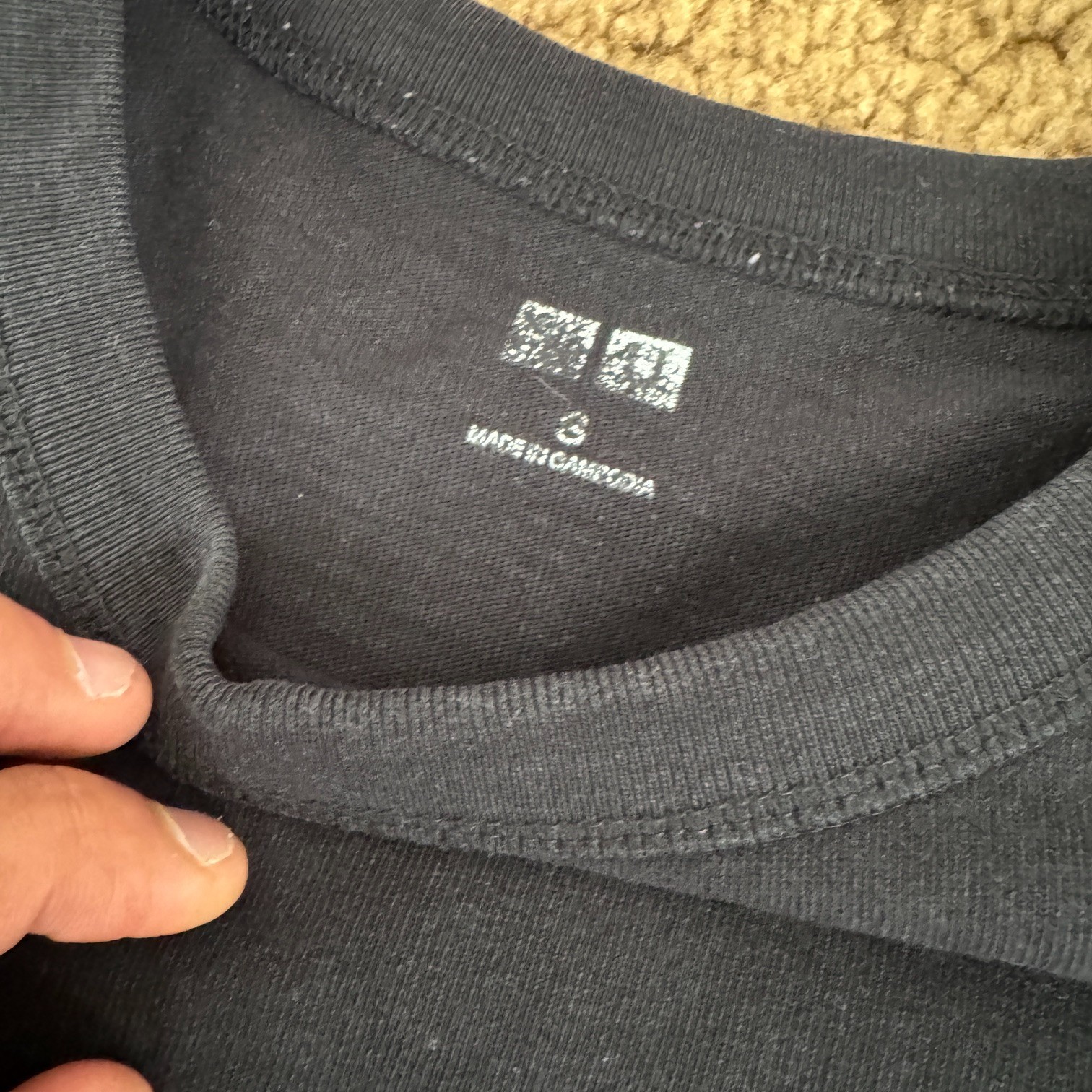 Uniqlo Crew Neck T-Shirt Black Size S gallery