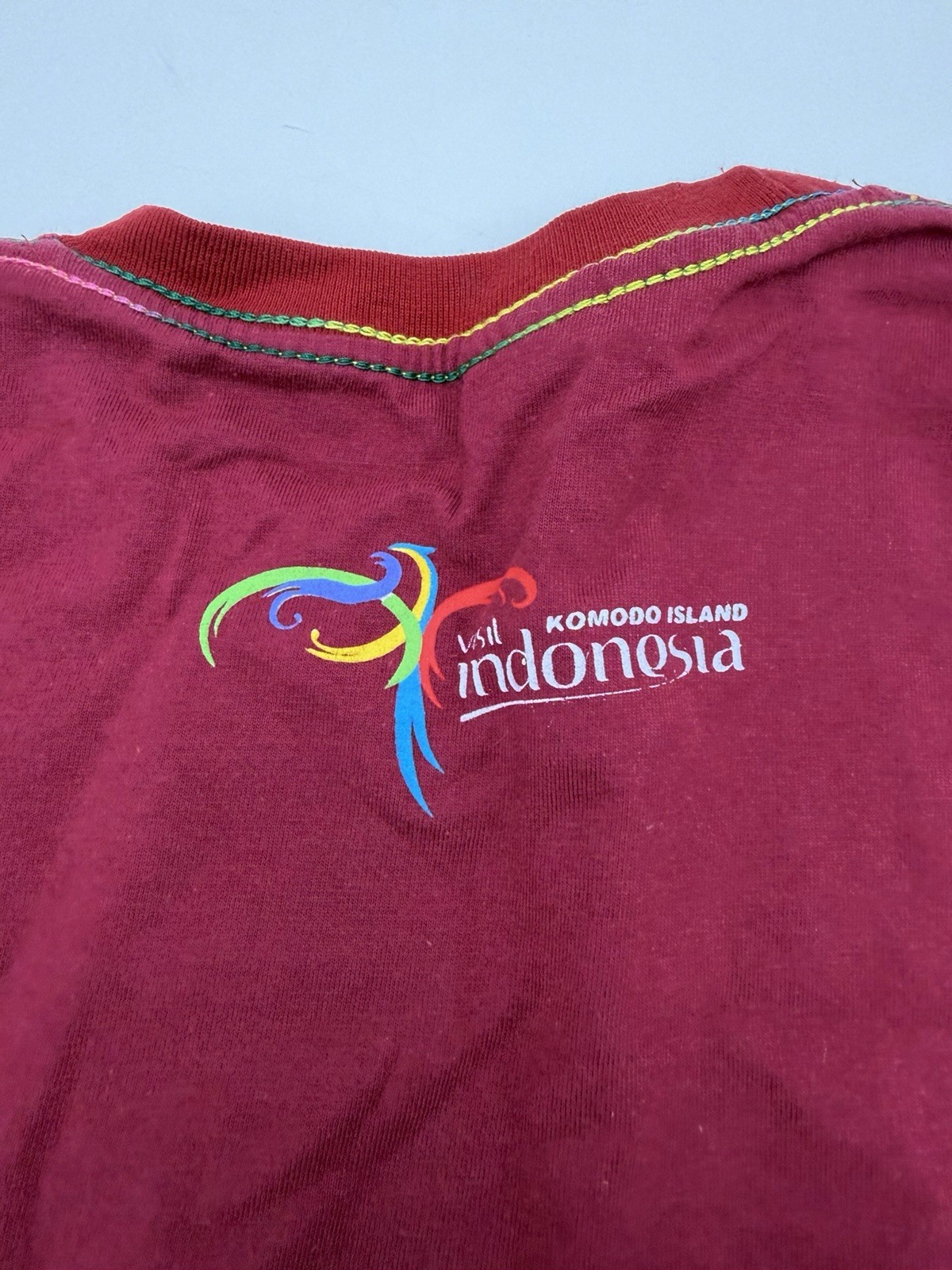 Global Indonesia Komodo Island Graphic T Shirt Size Large New NWOT gallery