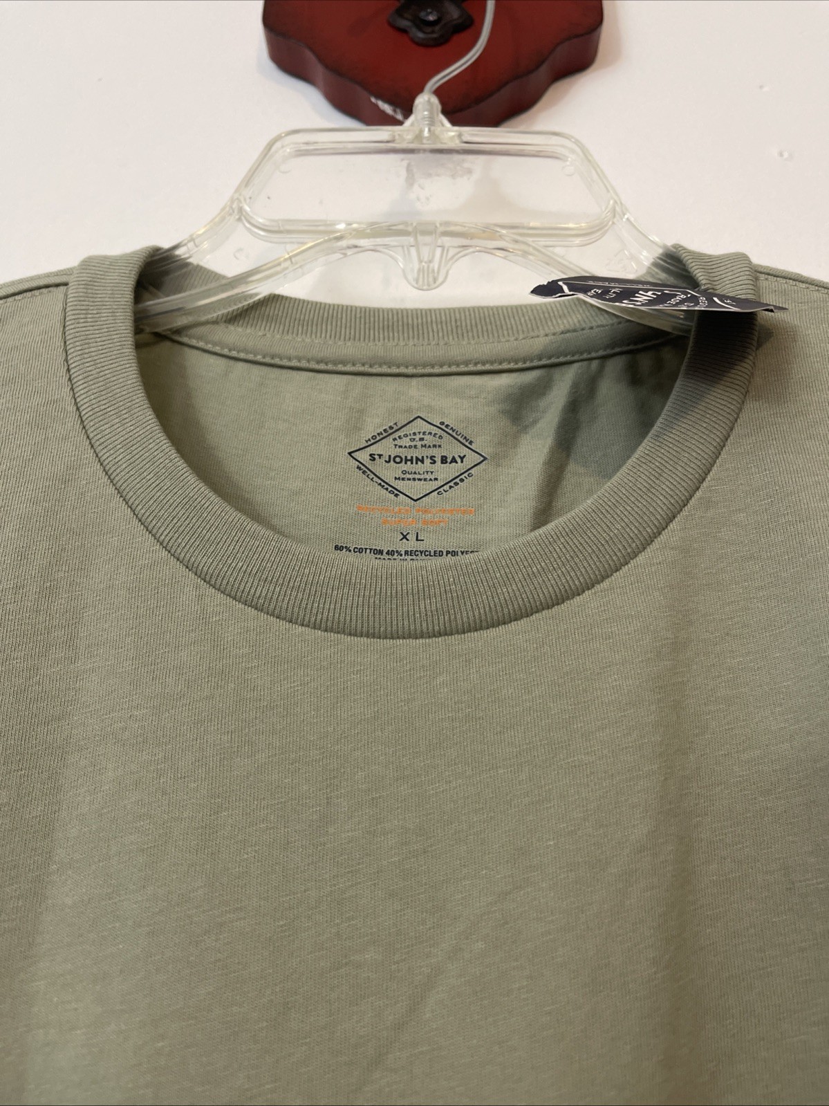 St Johns Bay Mens XL Green Super Soft Short-Sleeved Crewneck Tshirt NWT! A671 gallery
