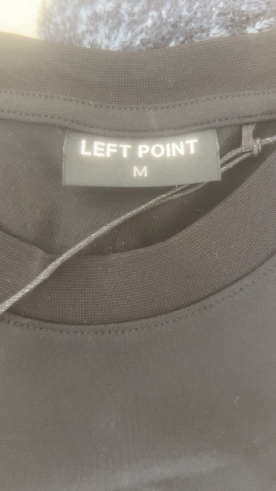 Left Point Lion Graphic Black Cotton T-Shirt Embroidered Logo Milano Men's M gallery