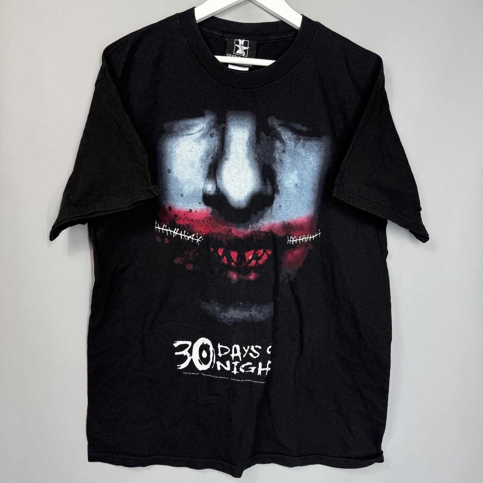 RARE 30 DAYS OF NIGHTS 2007 SHIRT BY GENTLE GIANT TEE MOVIE PROMO SIZE L gallery