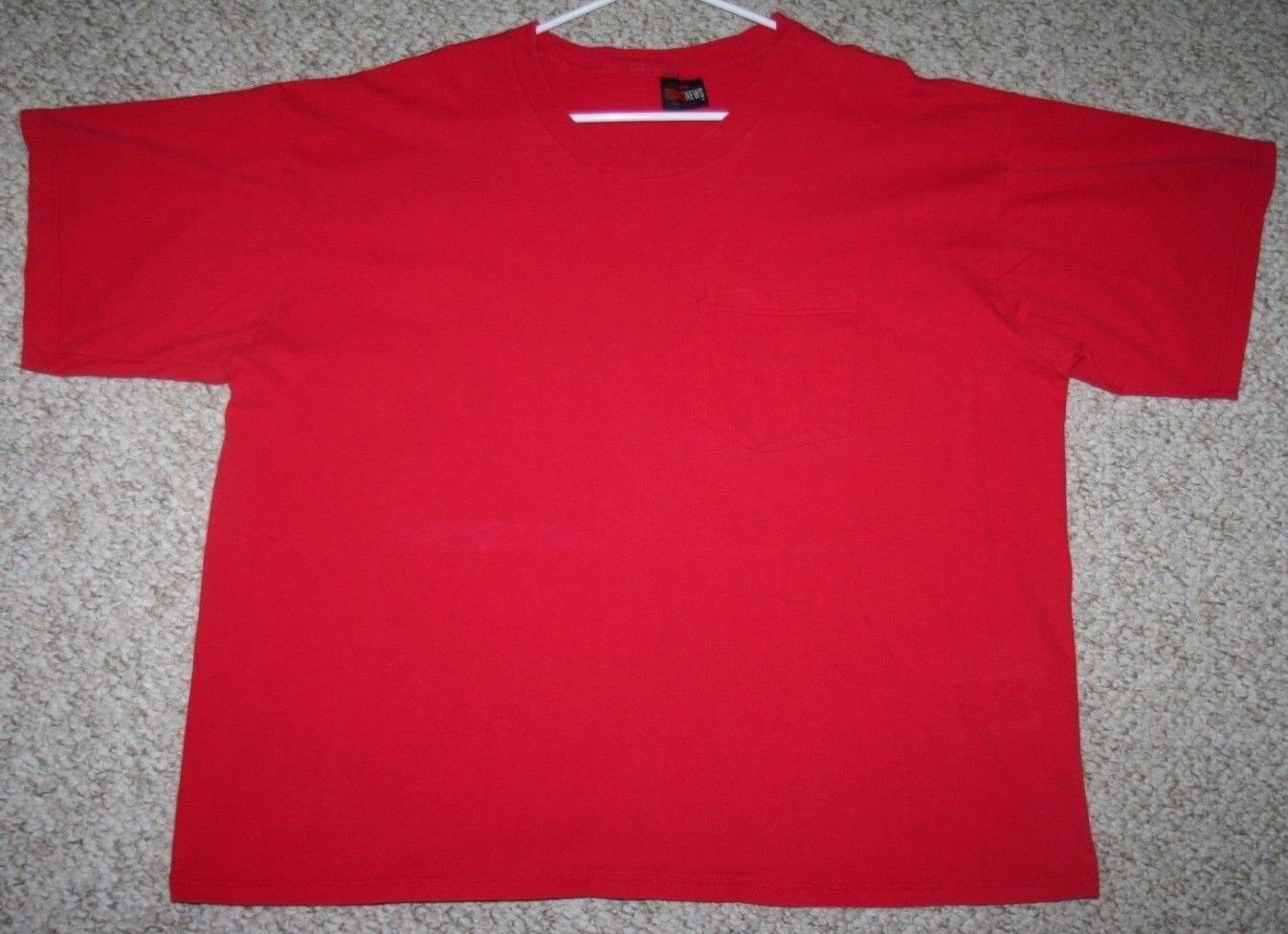 Red Pocket Tee Large Today's News Cotton Crewneck T-Shirt Men's Man's Solid 1655 gallery