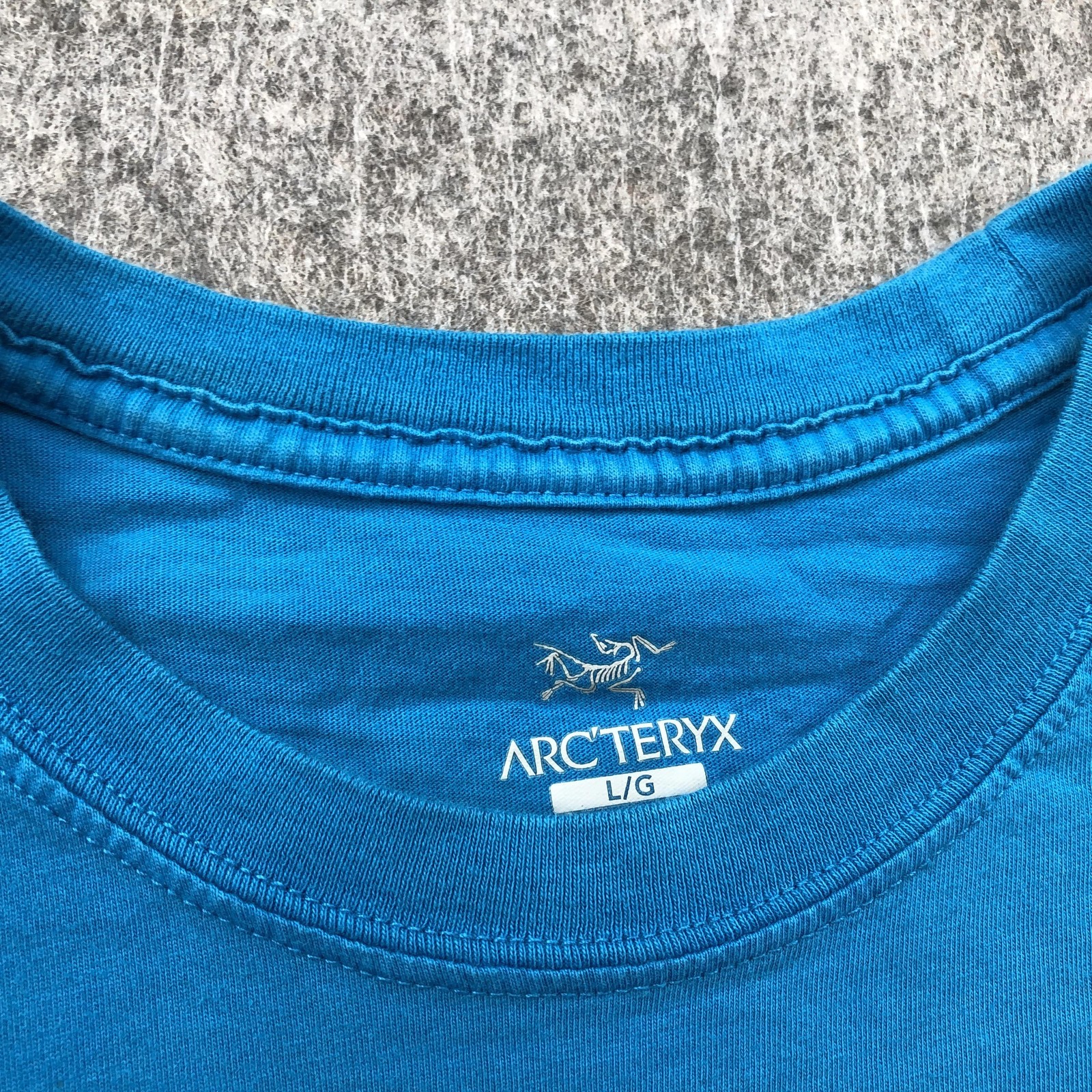 Arc'teryx Shirt Mens Large Blue Mountains Peaks Compass Graphic Tee Tagless gallery