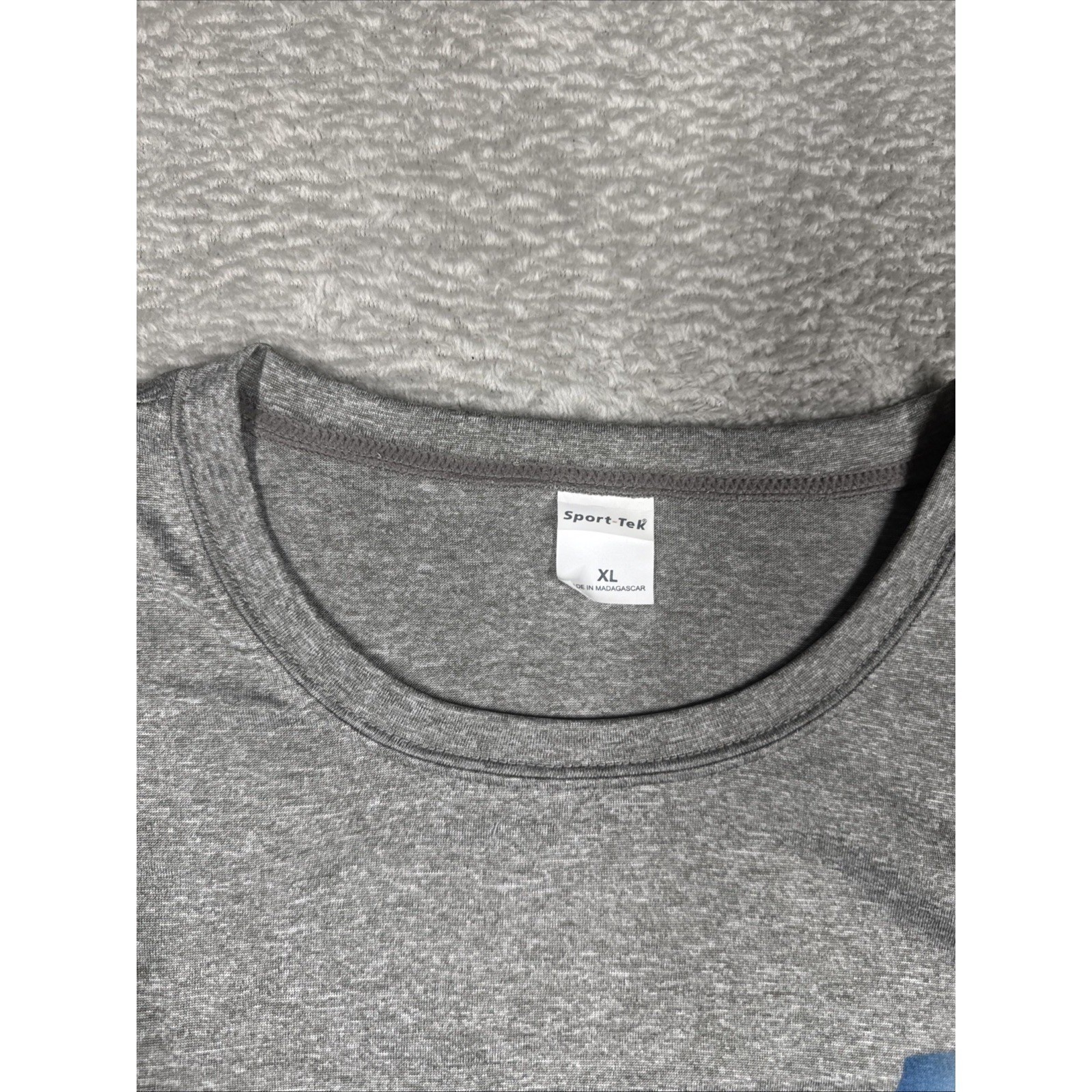 Sport-Tek Short Sleeve Shirt Men's Gray Size XL Distinctive Interiors gallery