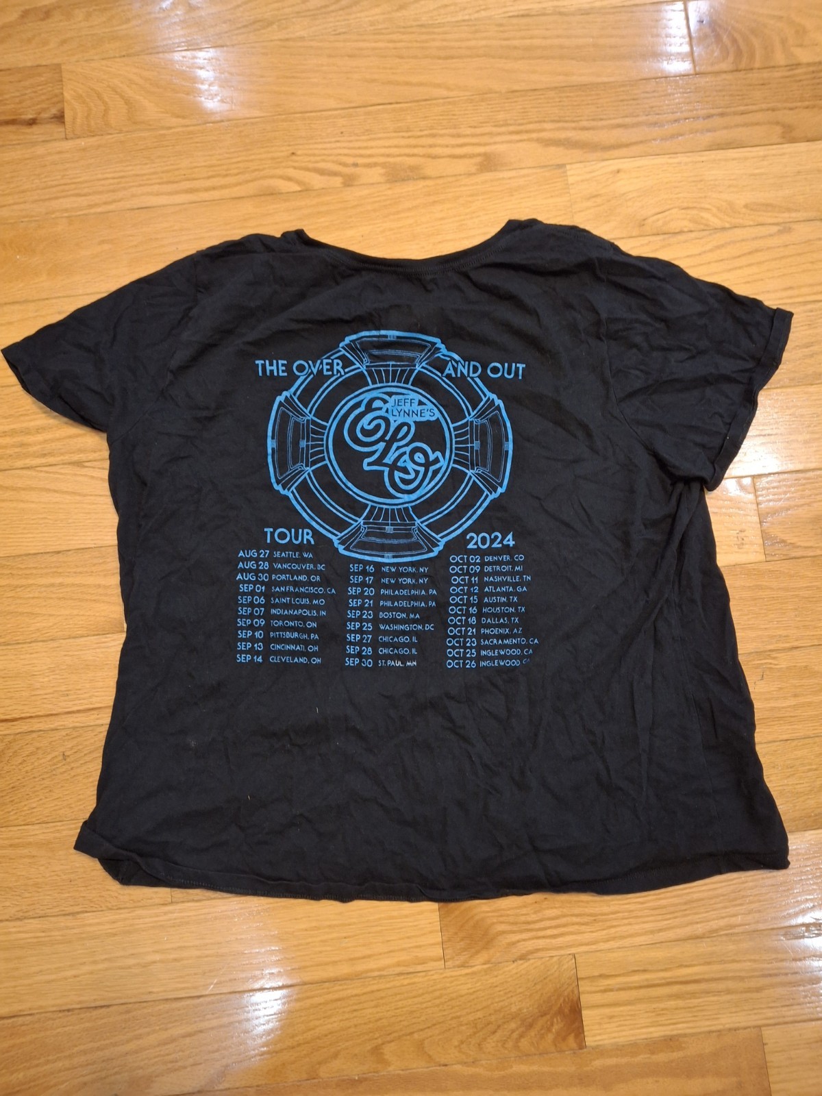 Jeff Lynne’s ELO Electric Light Orchestra Over And Out Tour 2024 Large Band Tee gallery