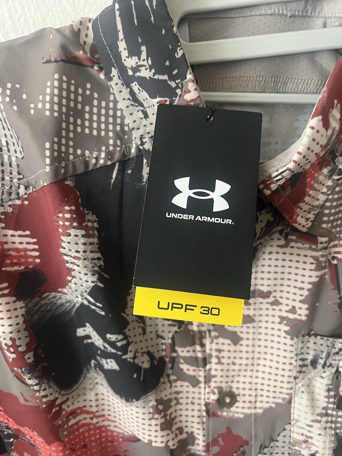 Under Armour UPF 30 Dockside SS Novelty Button Shirt 1376577 203 Men’s Size S gallery
