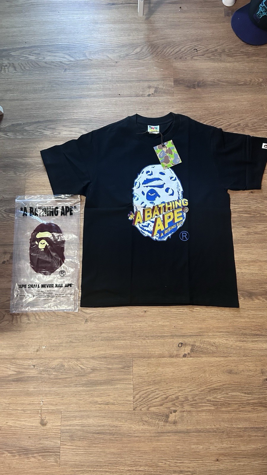 A Bathing Ape BAPE Multicolor Logo Graphic Crew Neck Short Sleeve Tee M gallery