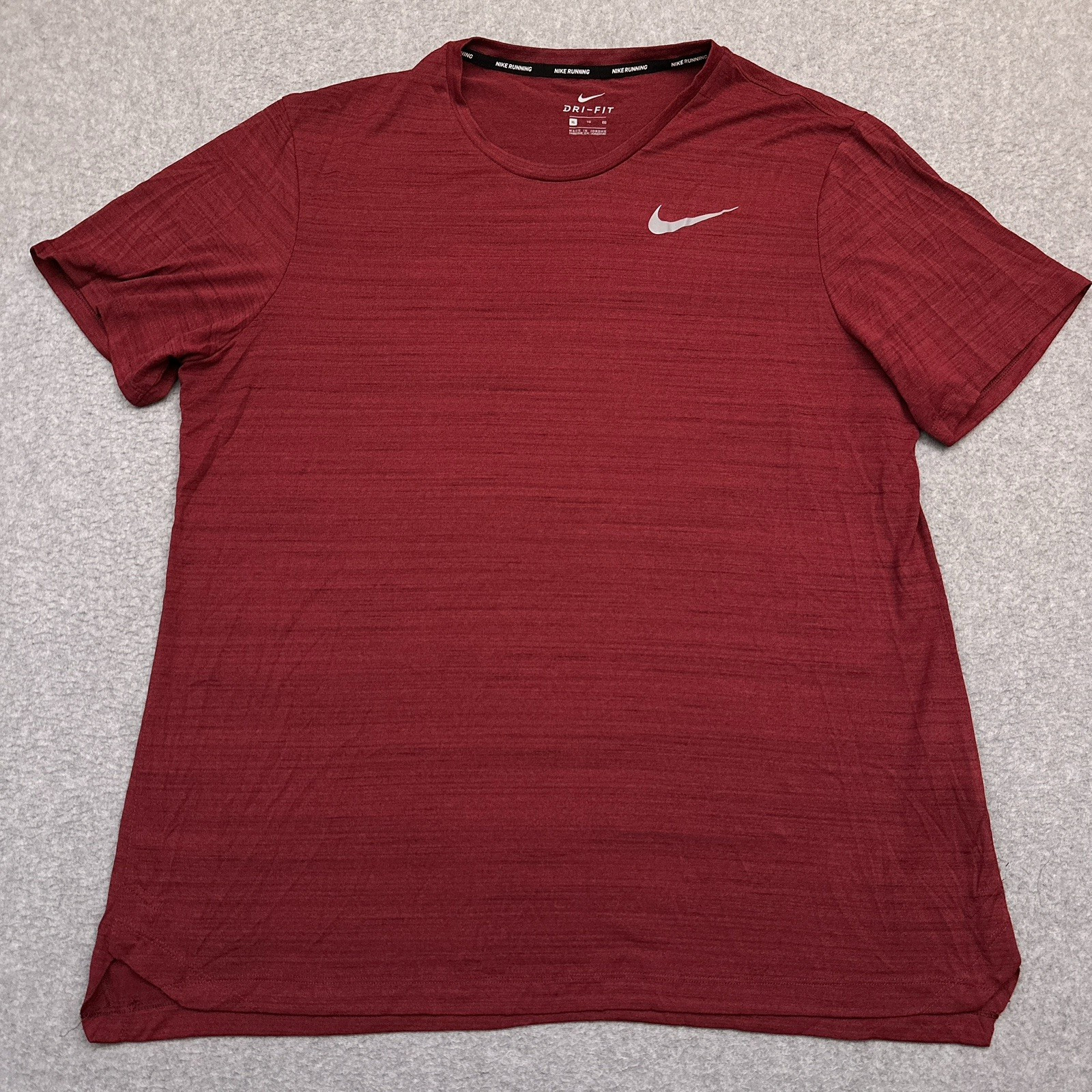 Nike Dri-Fit Miller Essential T-Shirt Mens XL Red Running Lightweight CD8301