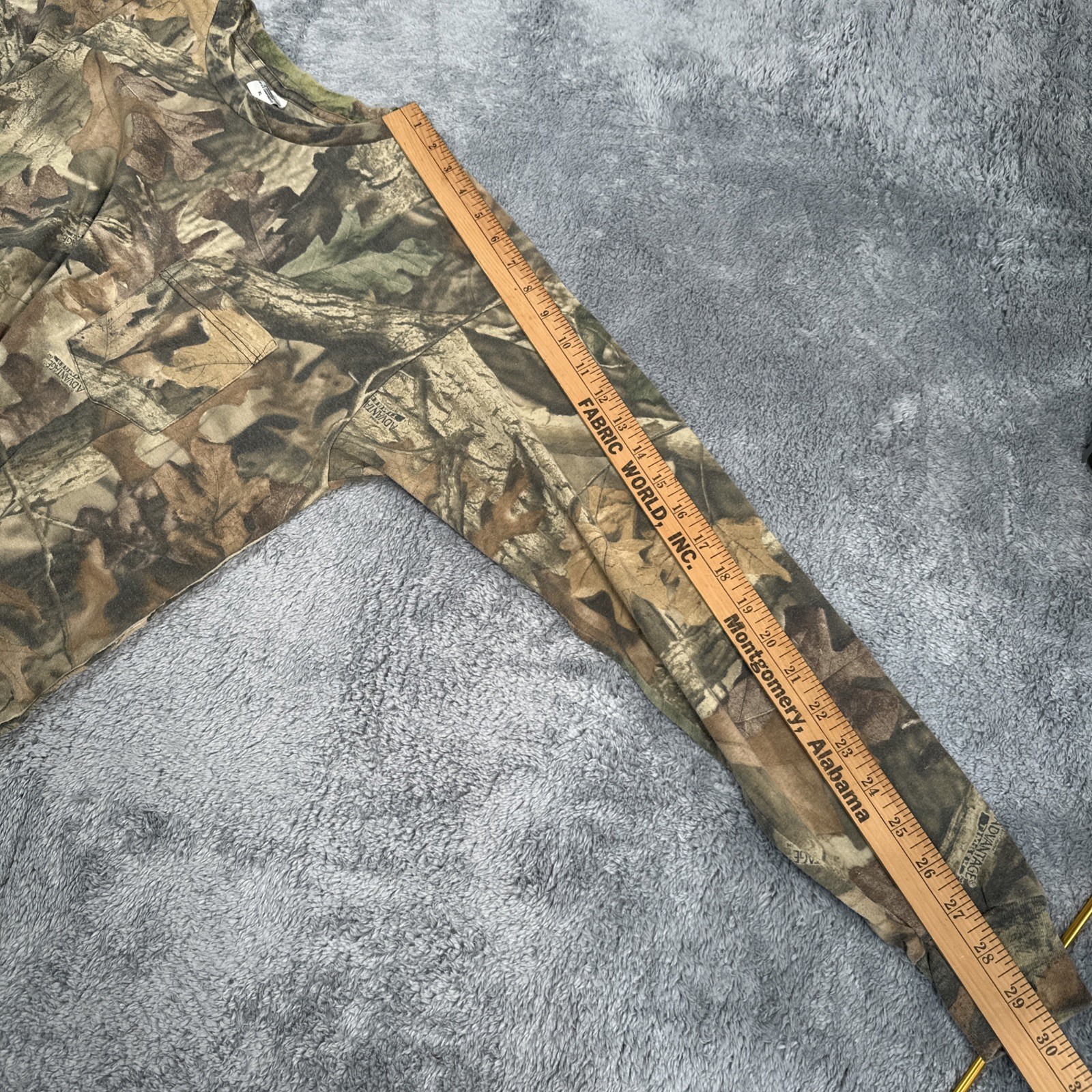 VTG XL Realtree Advantage Timber Camo Long Sleeve Pocket Hunting T-Shirt USA gallery