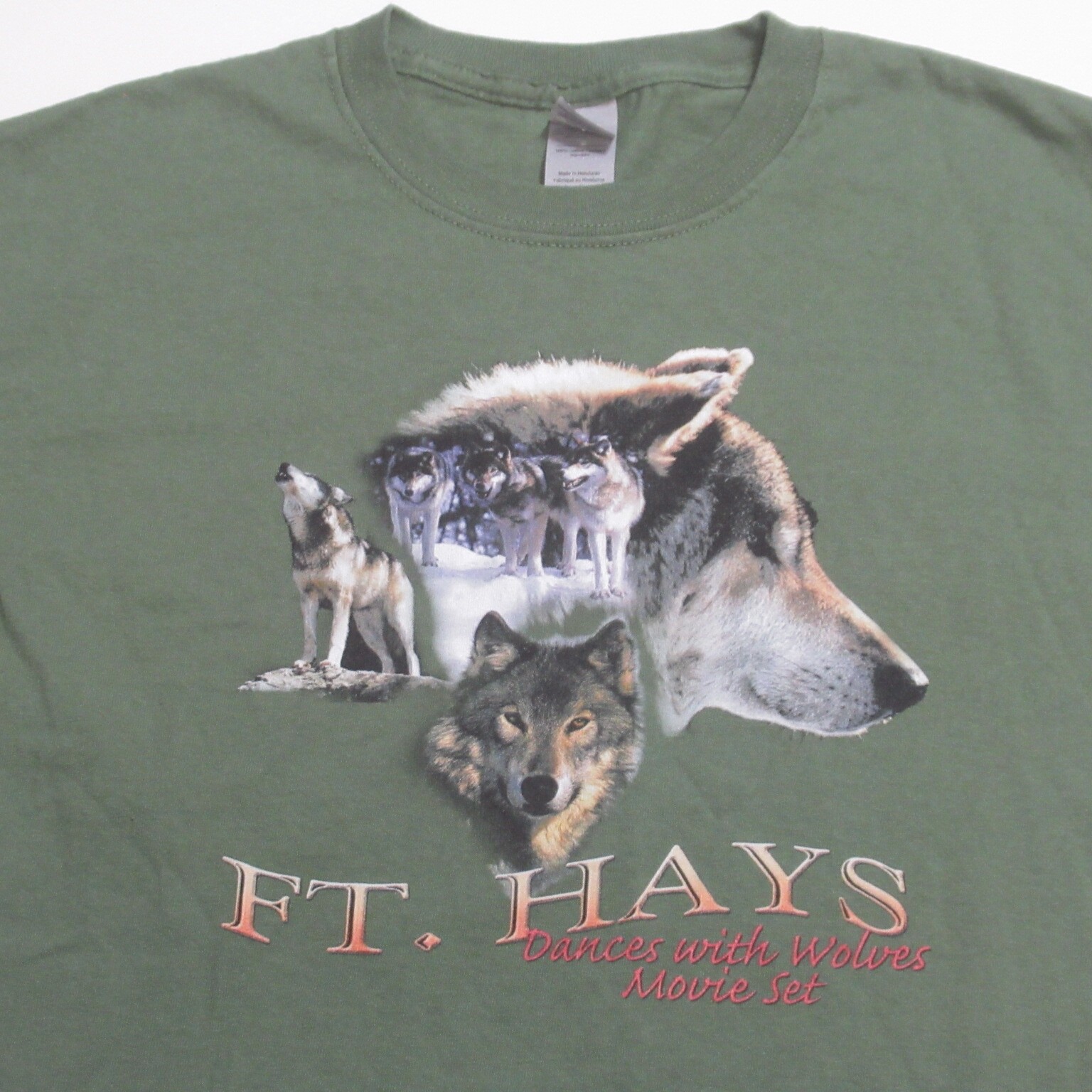 Ft. Hays Dances with Wolves Movie Set T-Shirt Green Wolf Pack MENS MEDIUM