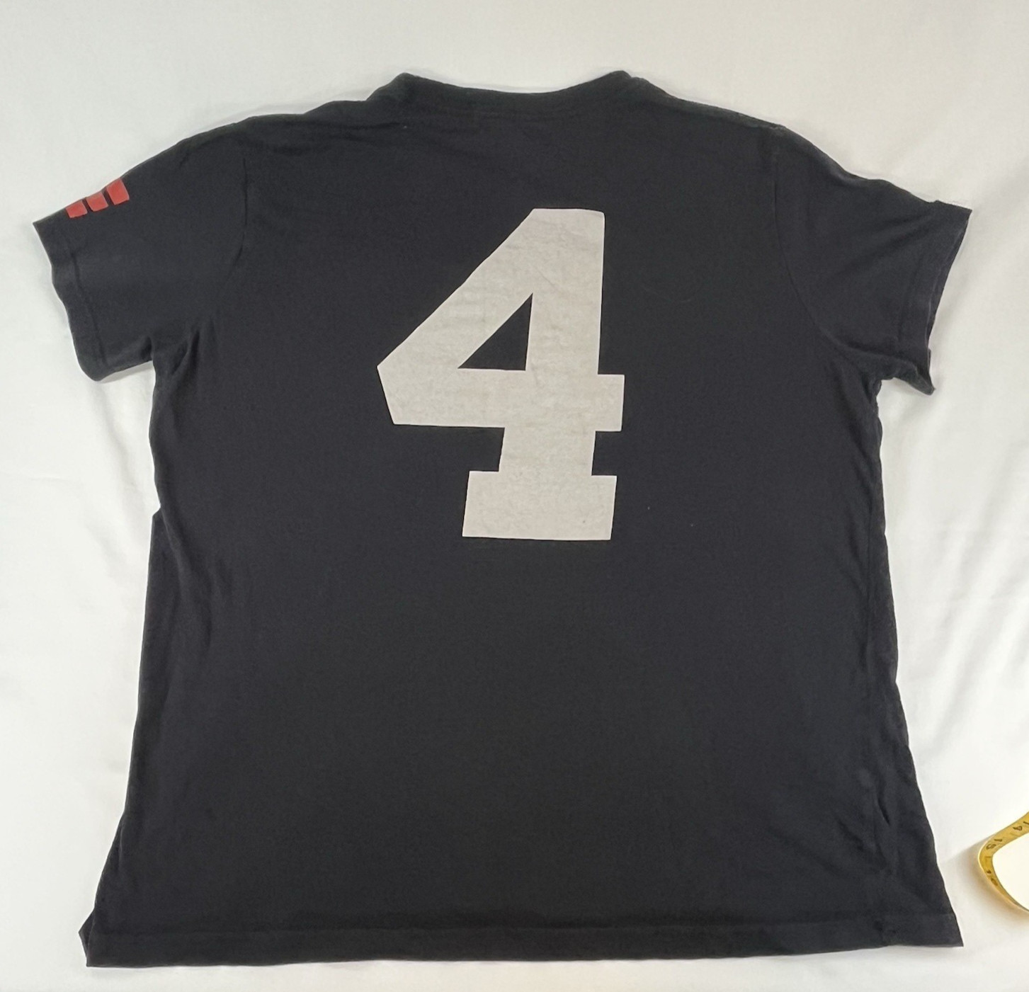 JAY-Z Home and Home Yankee Stadium Concert T-shirt 2010 Size XL 3 Red Stripes gallery