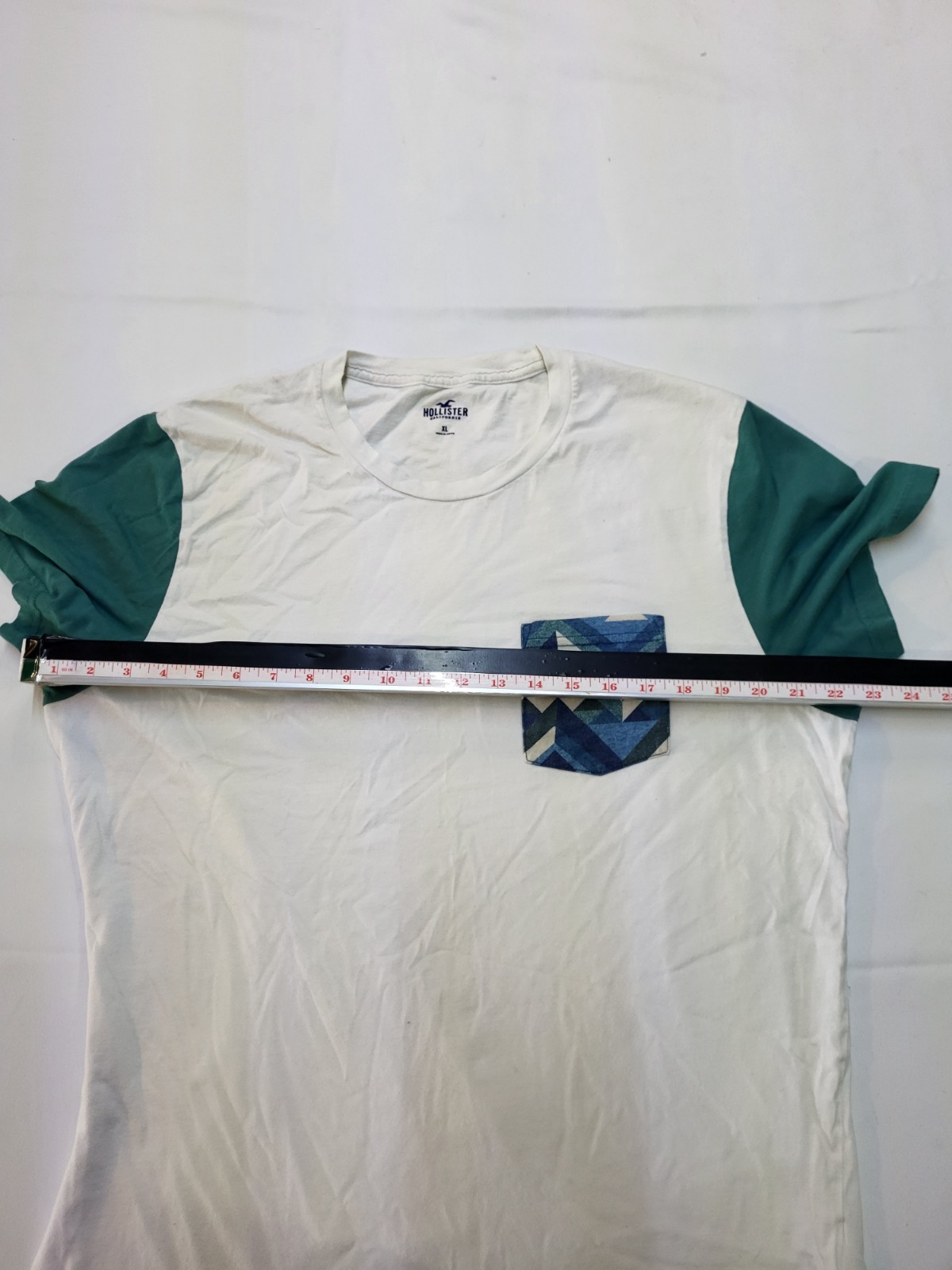 Hollister Pocket T Shirt Men's XL White Teal Colorblock Short Sleeve Tee gallery