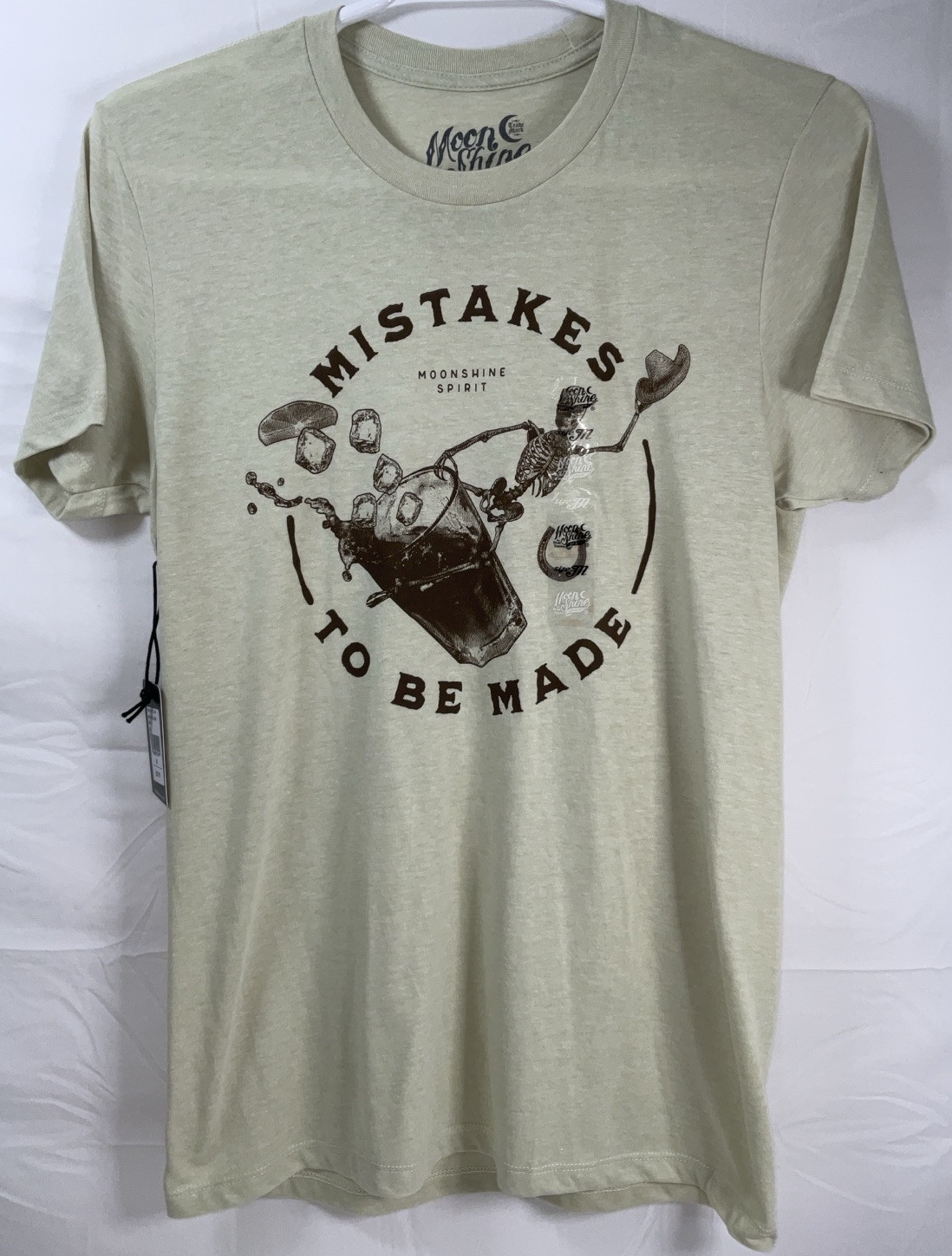 NWT Brad Paisley Moon Shine Spirit Mistakes To Be Made Rodeo T-shirt Tan Medium gallery