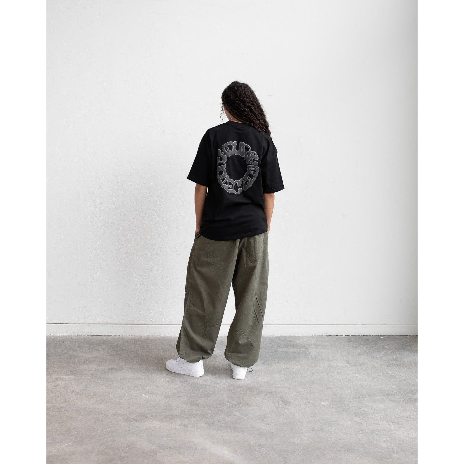 Hours Collection T-Shirt Unisex M Black Graphic Boxy Heavyweight Streetwear Tee gallery