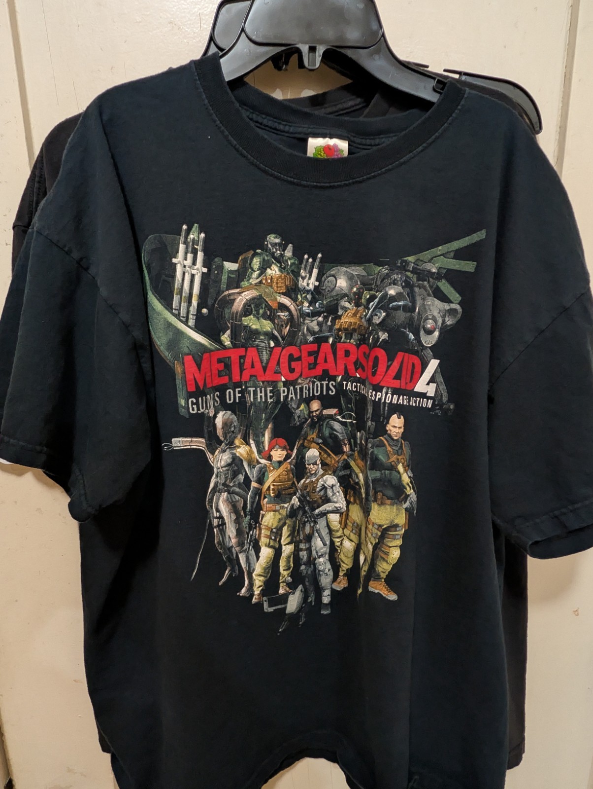 Metal Gear Solid 4 & MG Rising Vintage T-shirts (2XL & XL) gallery