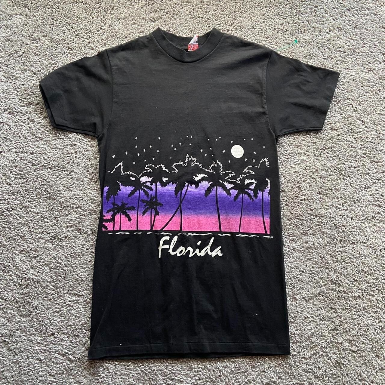 Vintage 90s Florida Miami Vice-style wrap-around tee, single stitch gallery