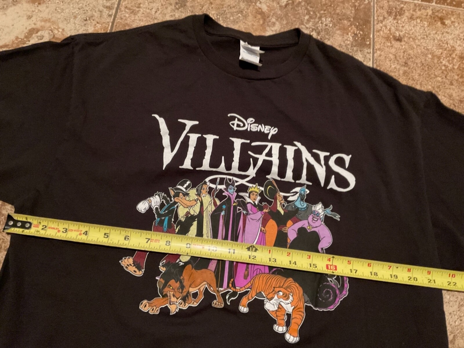 DISNEY VILLAINS GRAPHIC T-SHIRT ( MENS XL ) BLACK PREOWNED gallery