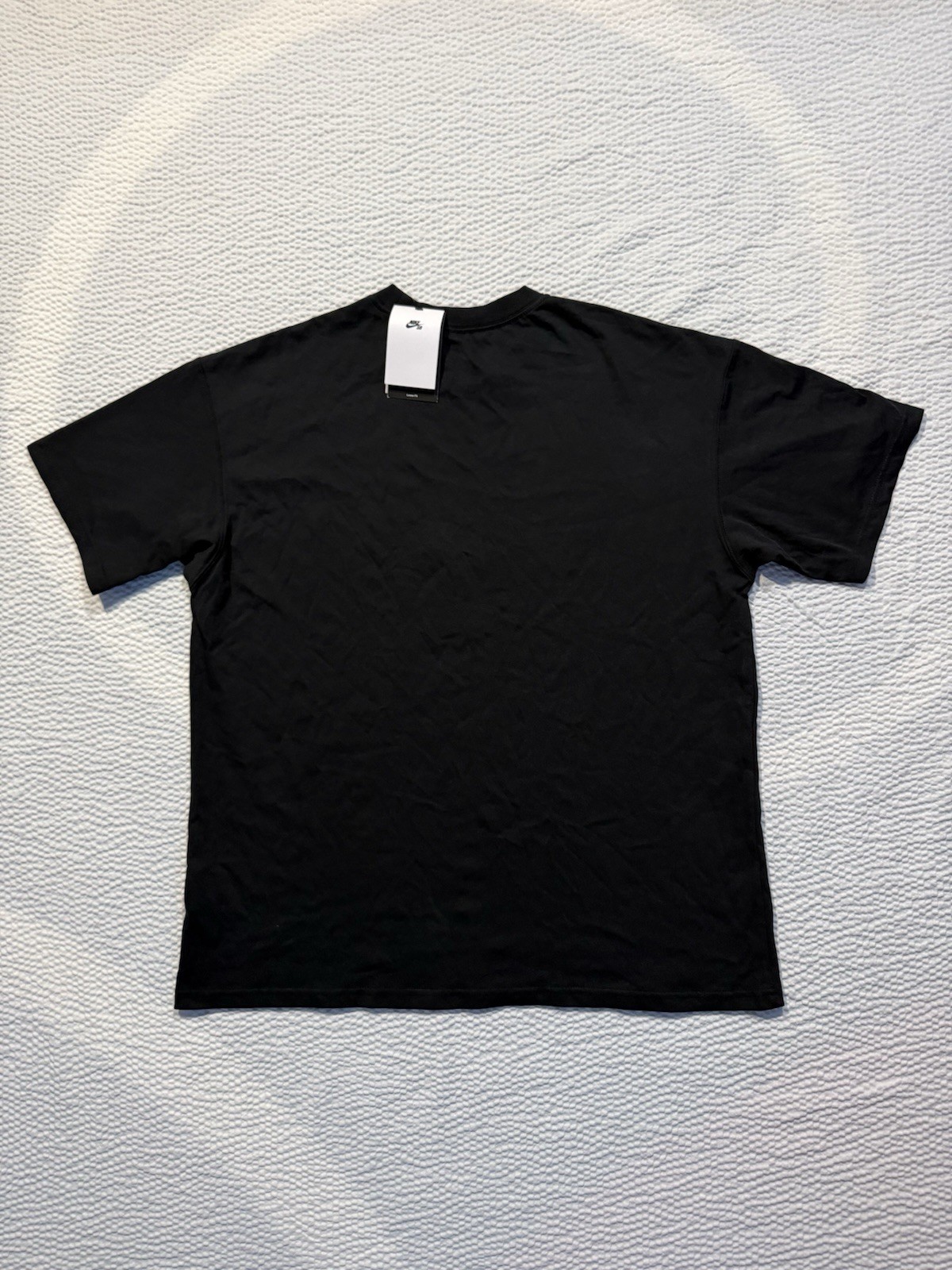 Nike SB T-Shirt Mens Size Large Black Tee Loose Fit Sports Guy NWT Retail $45 gallery