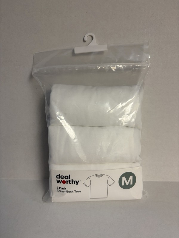 Dealworthy 3 Pack White Crew Neck T-Shirts Men’s Size Medium NEW Cotton Blend