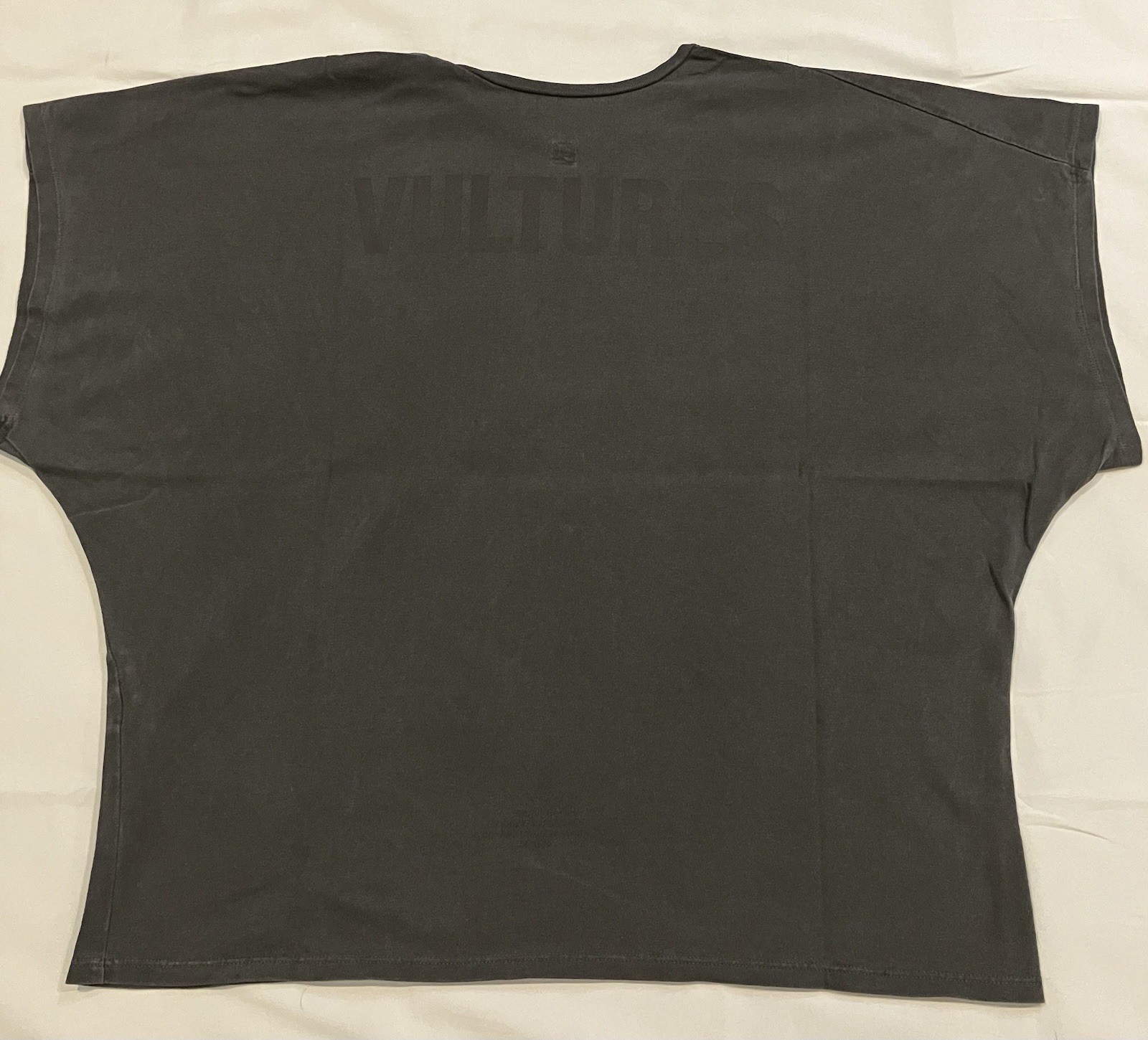 Yeezy Vultures sz 1 Korea Exclusive Merch Tee 2 "Black" 8.23.24 gallery
