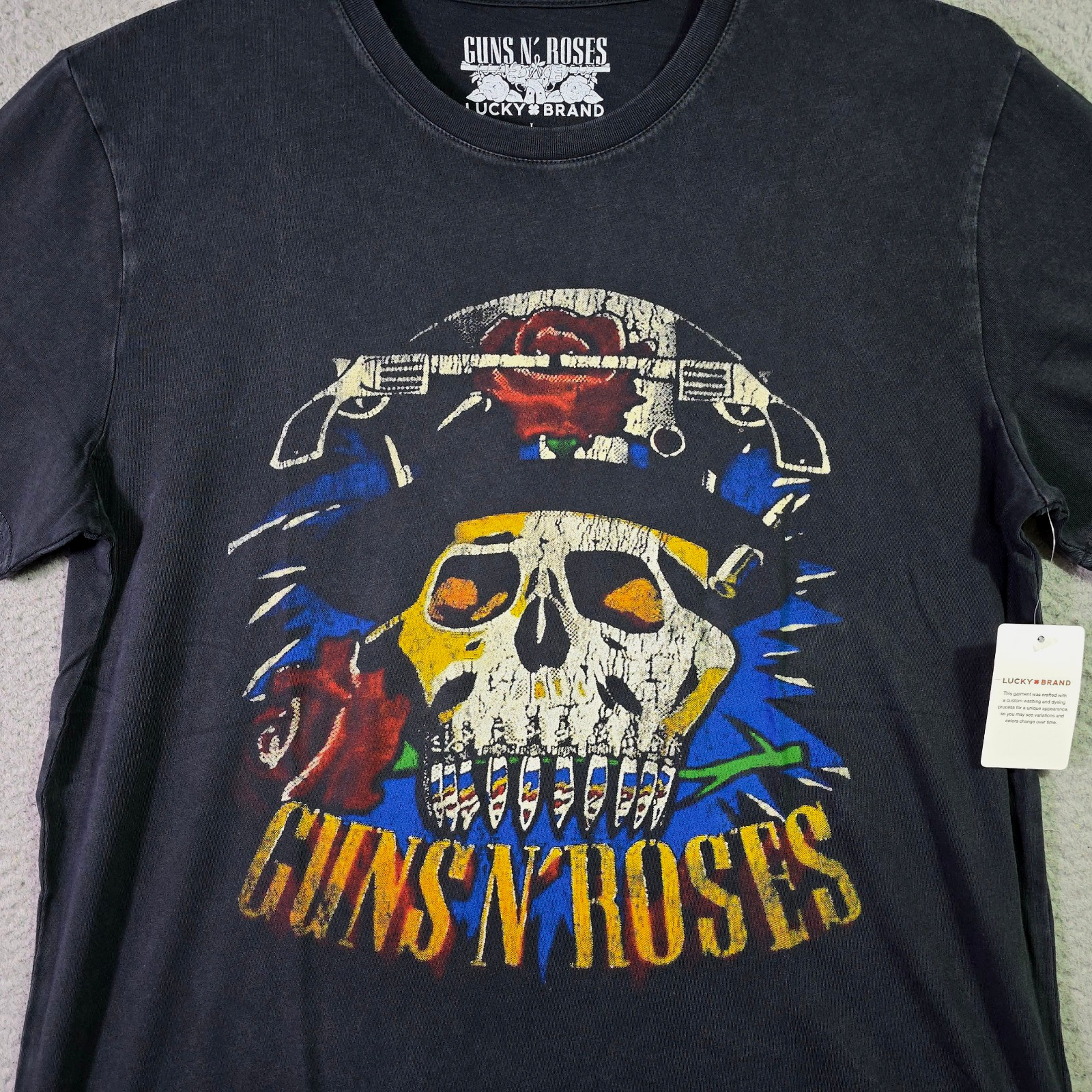 LUCKY BRAND Guns n Roses Mens Large Black Skull Casual Music Rock 80s Metal NWT gallery