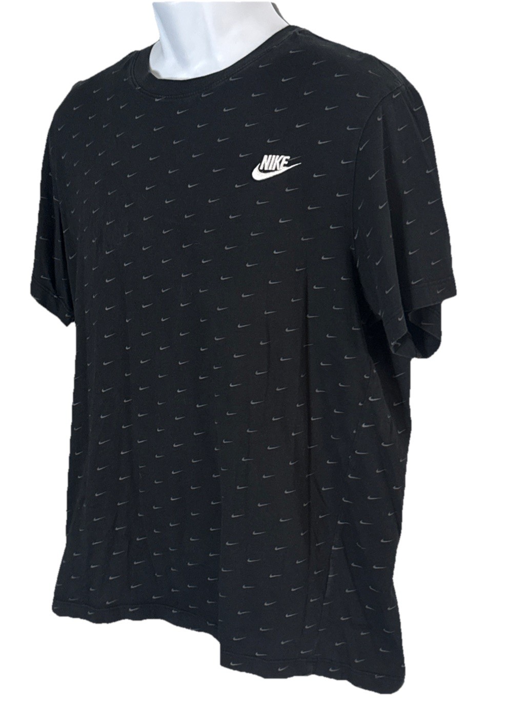 Nike The Nike Tee Black Mini Swoosh Print Crew Neck T Shirt Men’s Large