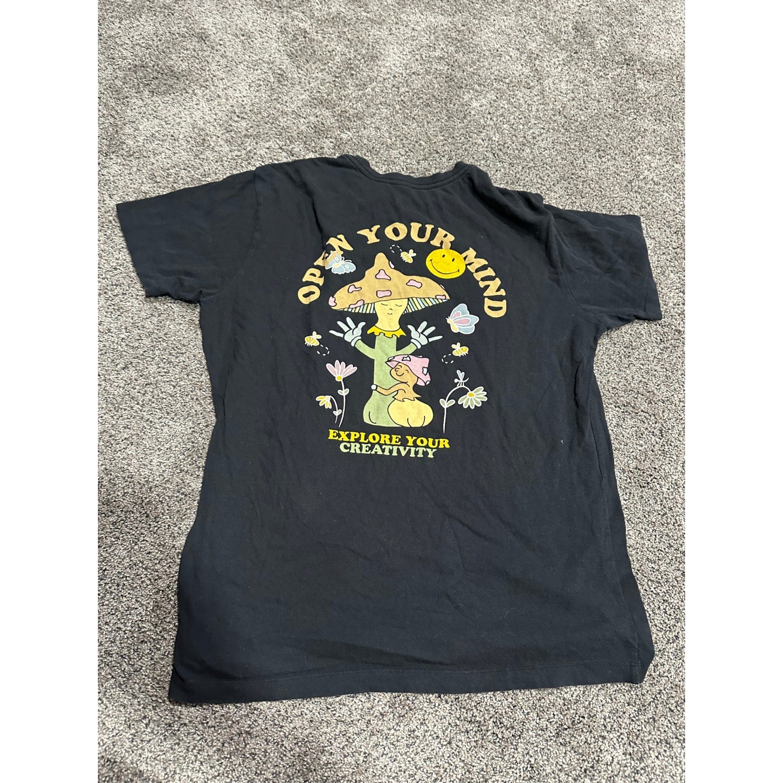 Smiley Originals Open Your Mind Mushroom Shirt Black XL Explore Your Creativity gallery