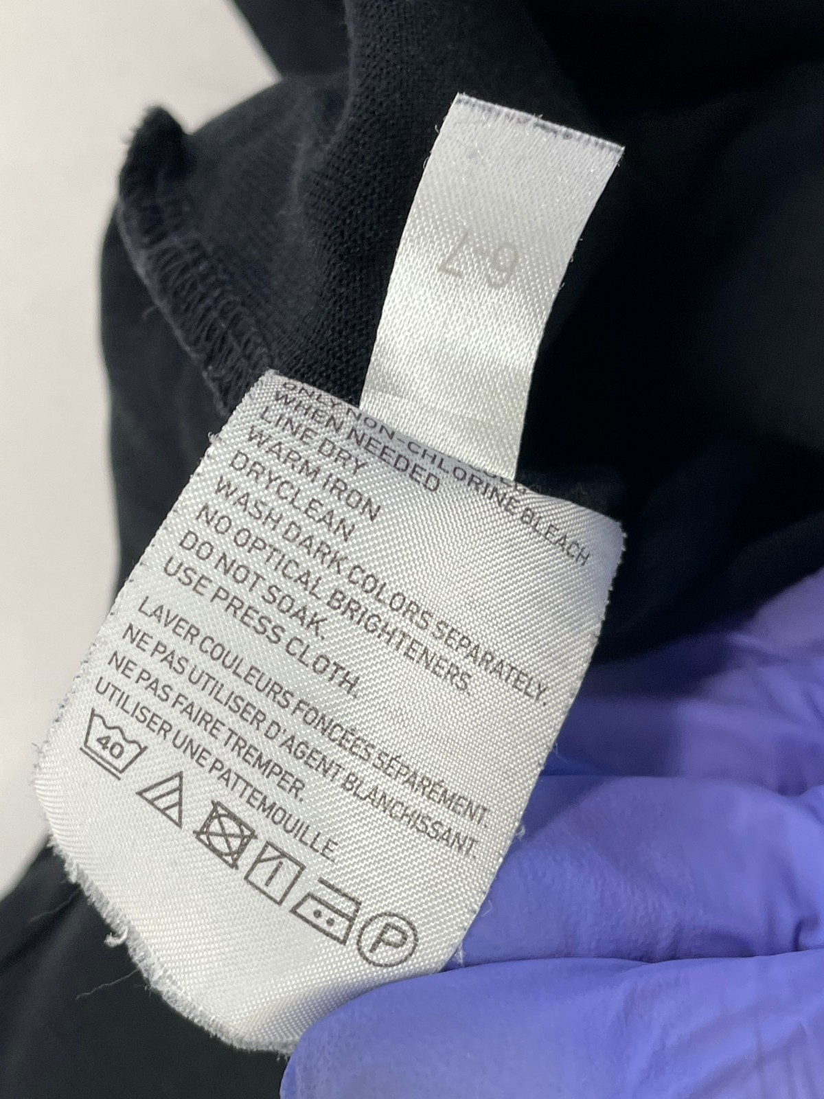 Uniqlo Men's Black T-Shirt Short Sleeve Size M gallery
