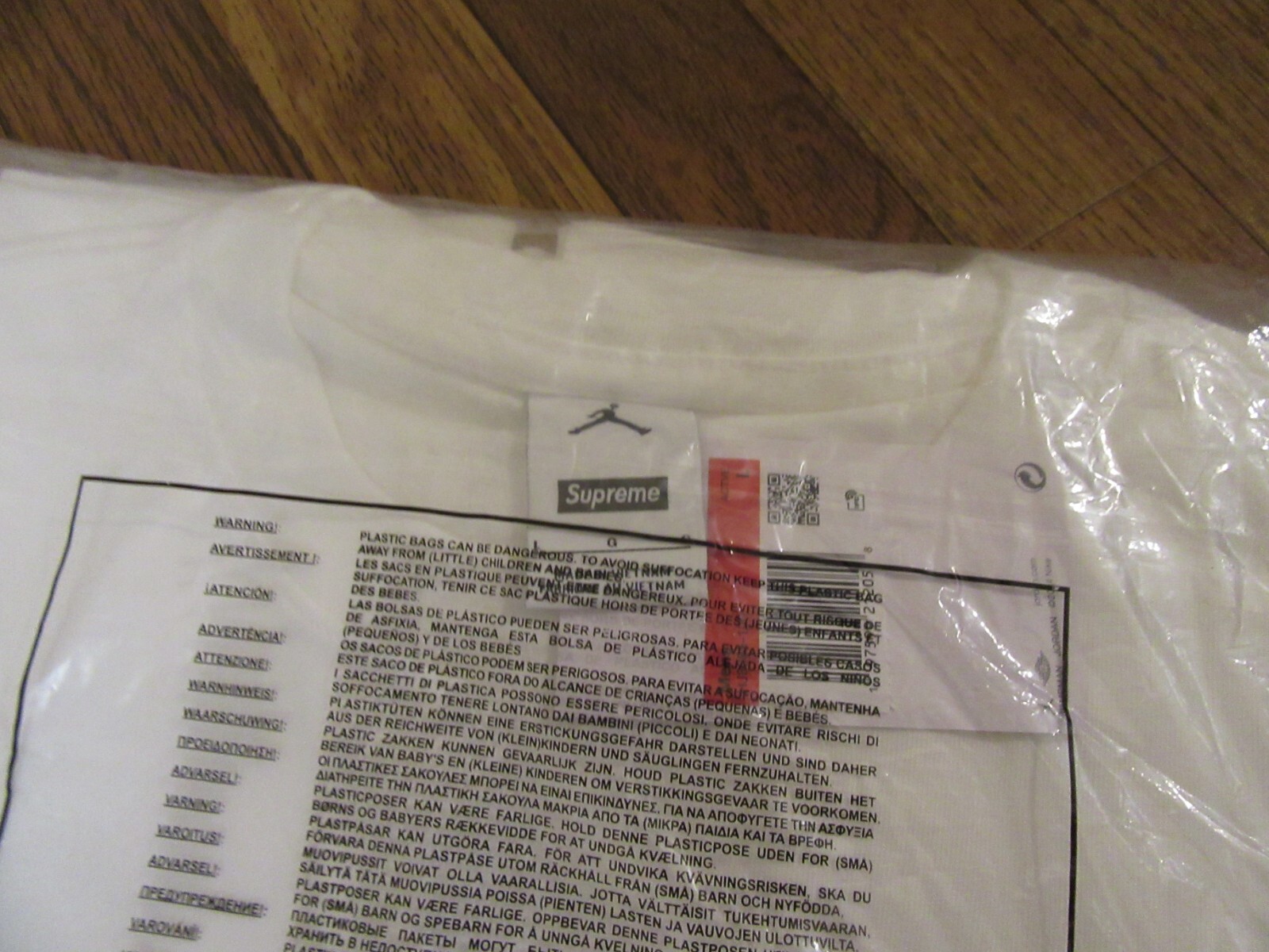 Supreme Jordan Biggie S/S Top Size Large White FW24 Supreme New York 2024 New gallery
