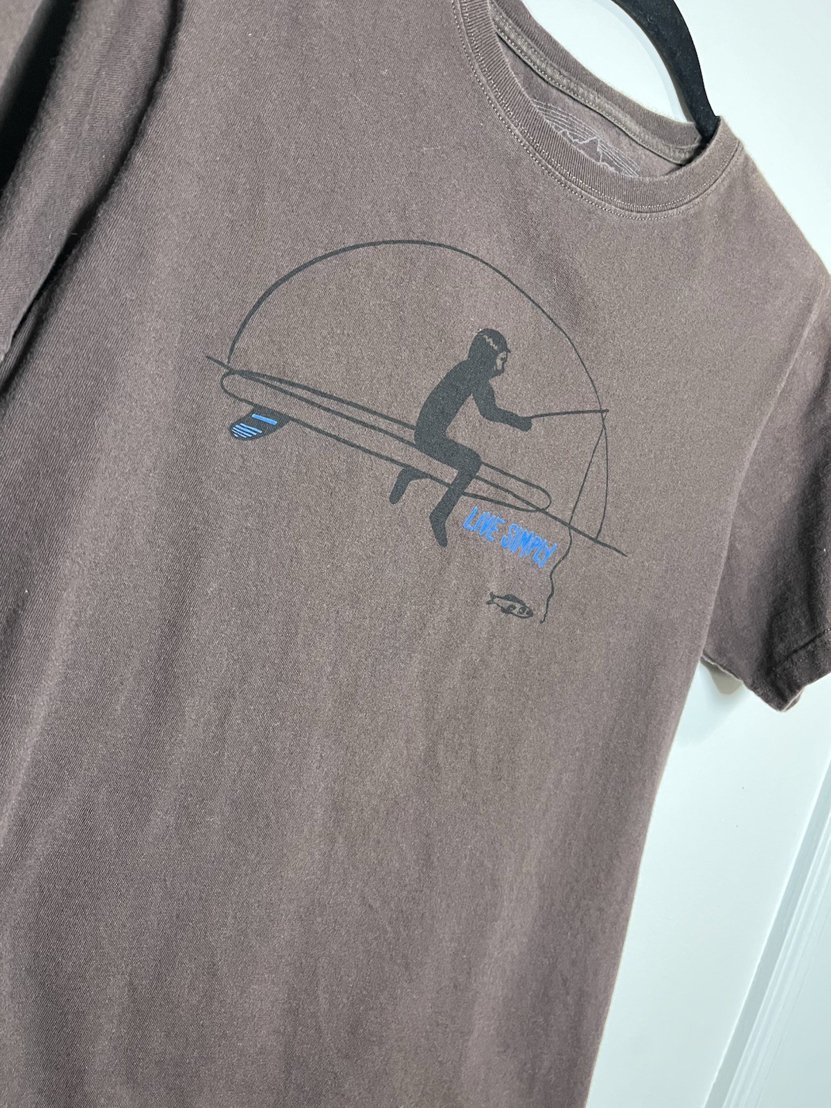 PATAGONIA Live Simply 100% Organic Cotton Outdoors T-Shirt Men’s Sz S EUC gallery