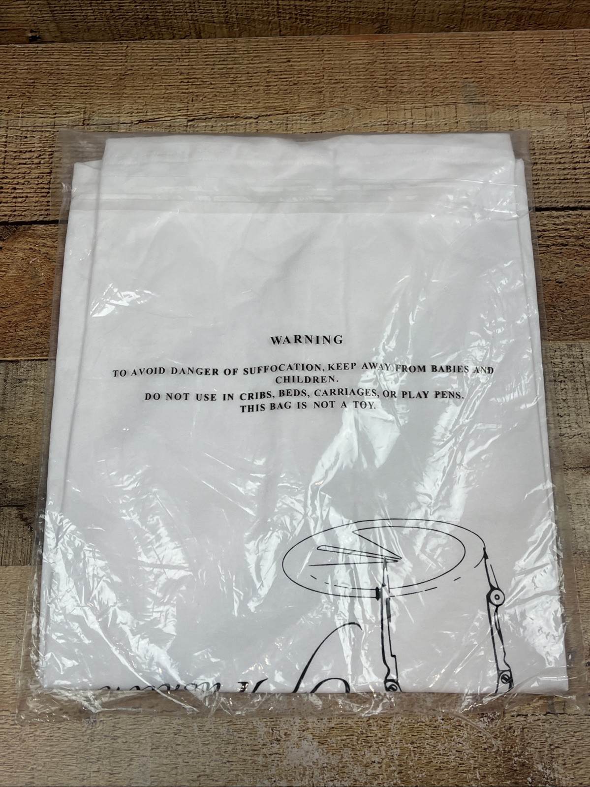 Unknwn T-Shirt White Short Sleeve Size Medium ￼ gallery