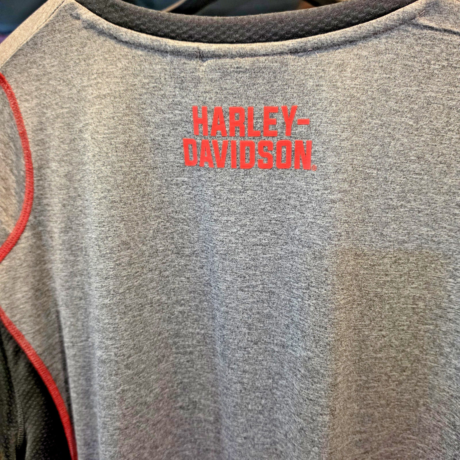 NEW - Harley Davidson -gray & blk short sleeve stretch pullover shirt - size 2XL gallery